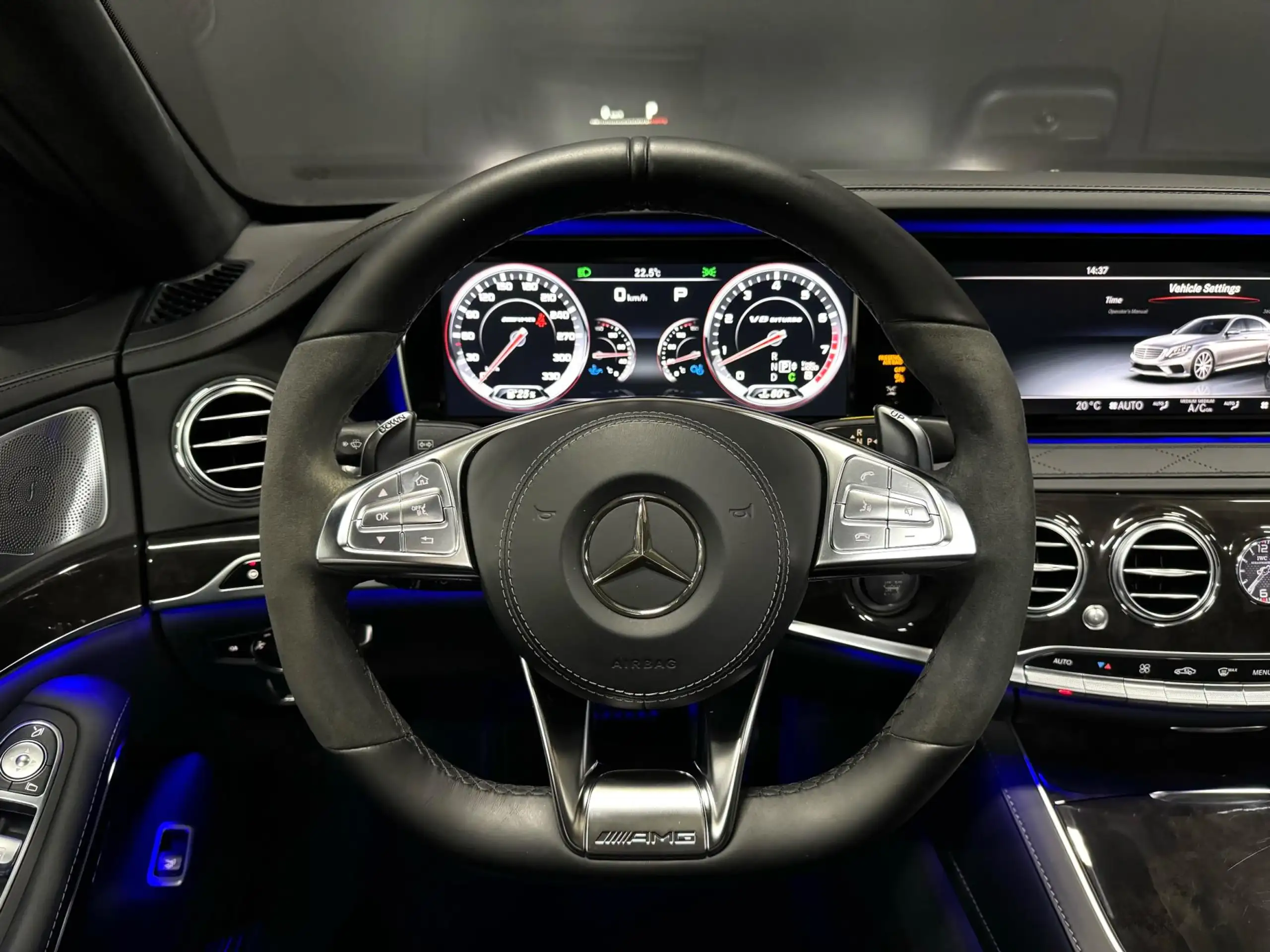 Mercedes-Benz - S 63 AMG