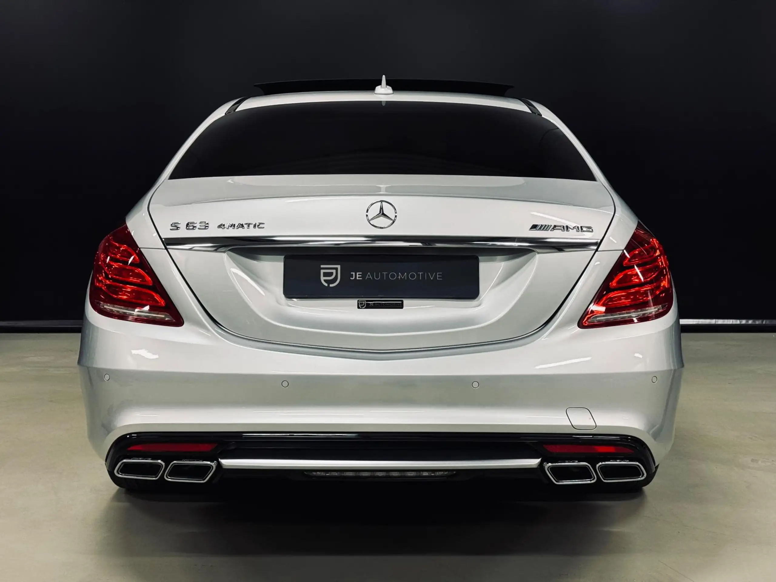 Mercedes-Benz - S 63 AMG