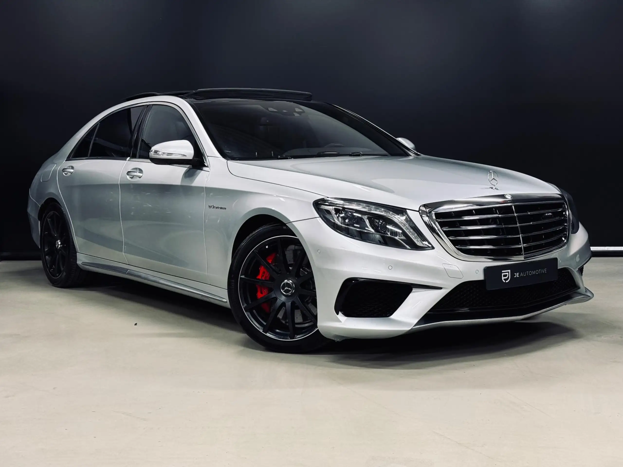 Mercedes-Benz - S 63 AMG