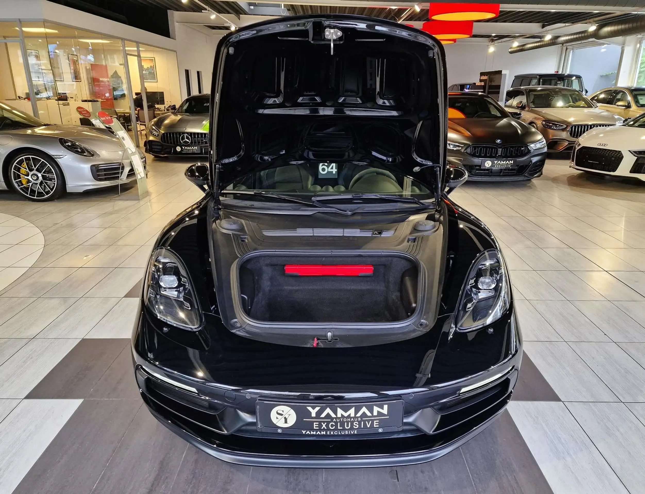 Porsche - Cayman