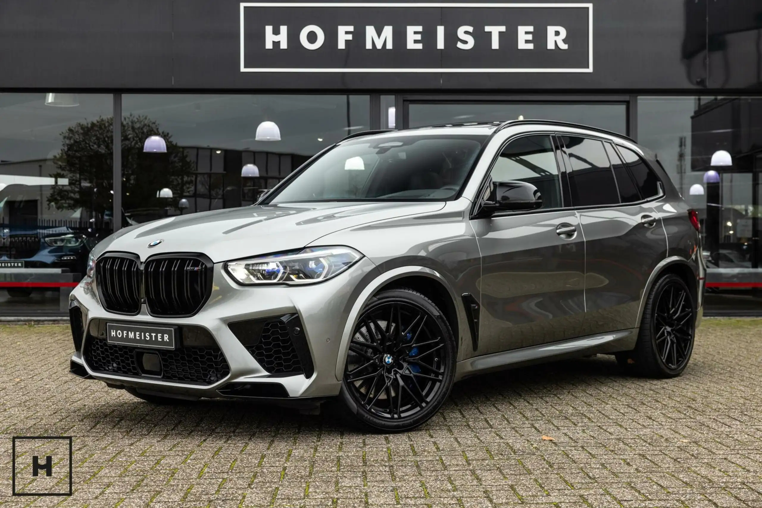 BMW - X5 M