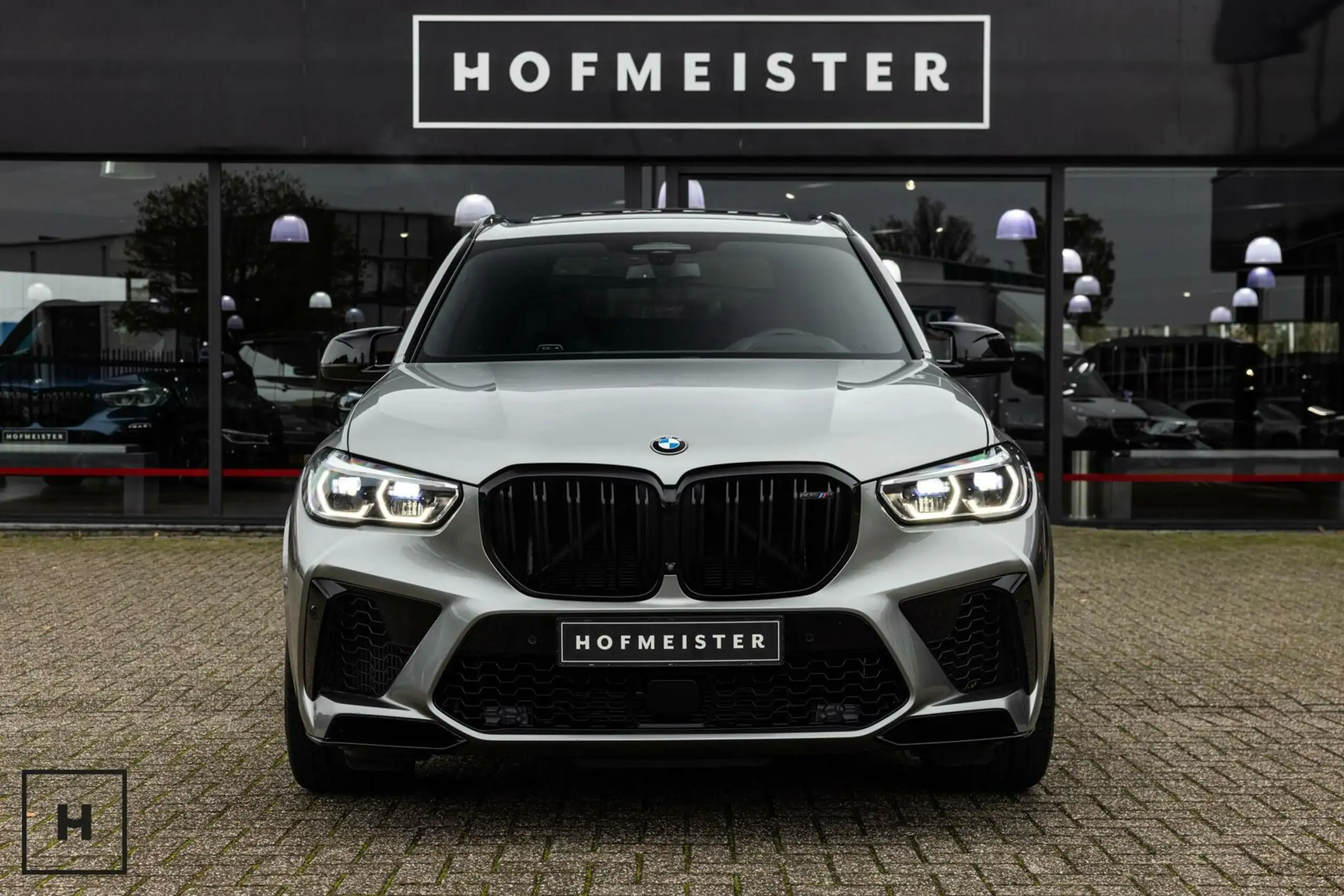 BMW - X5 M