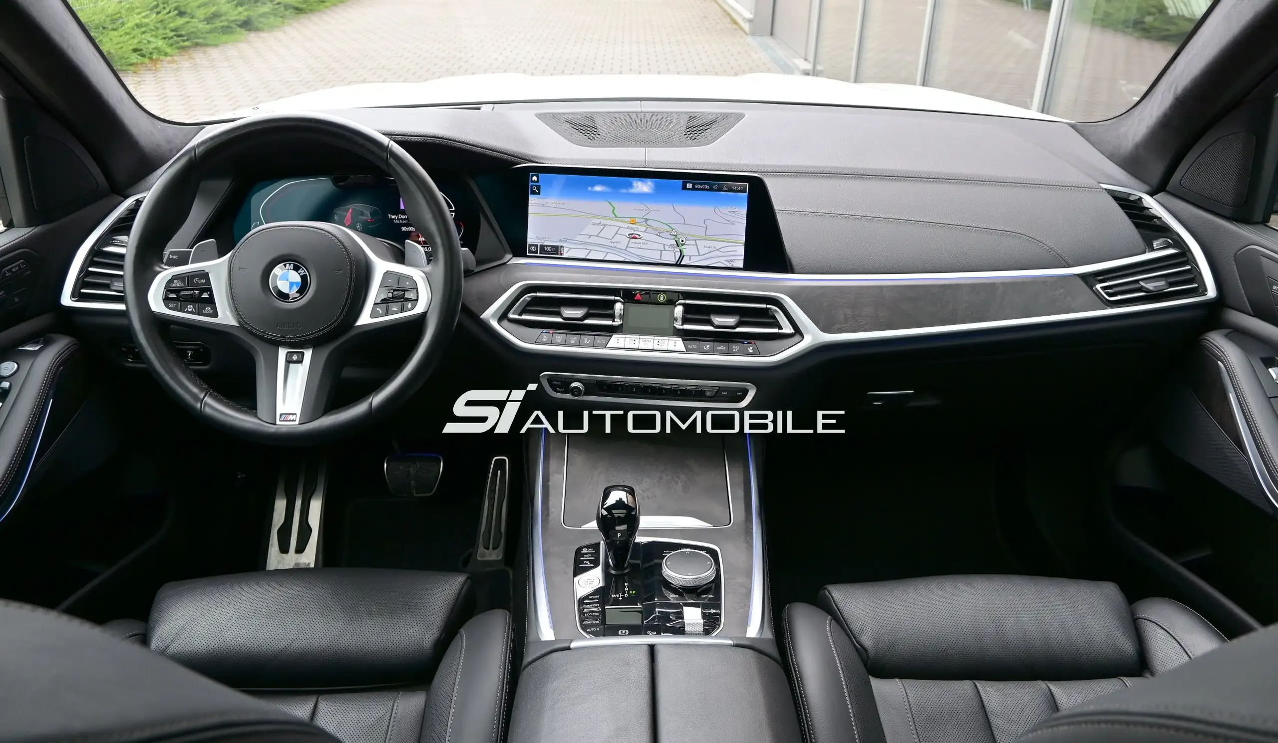 BMW - X7