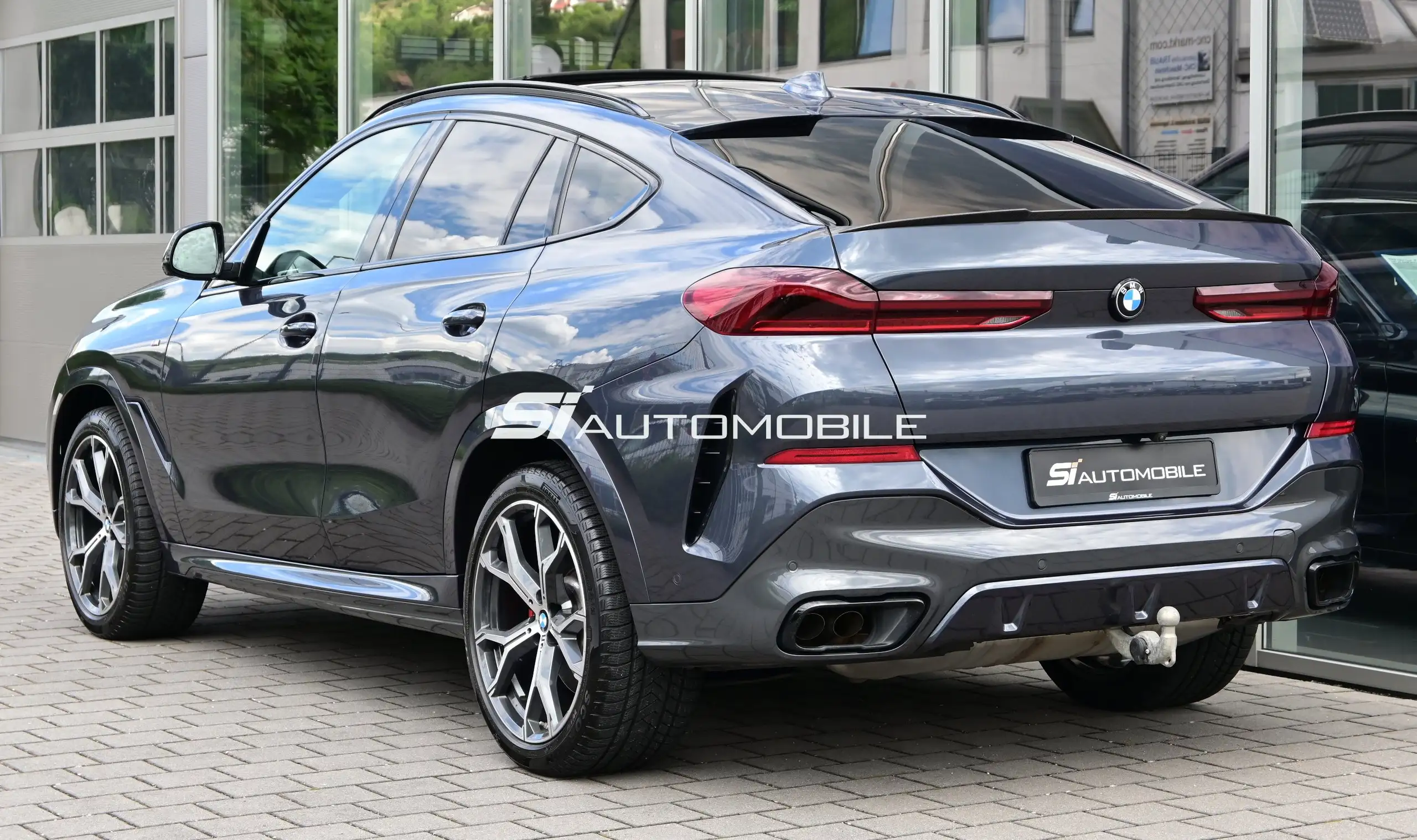 BMW - X6