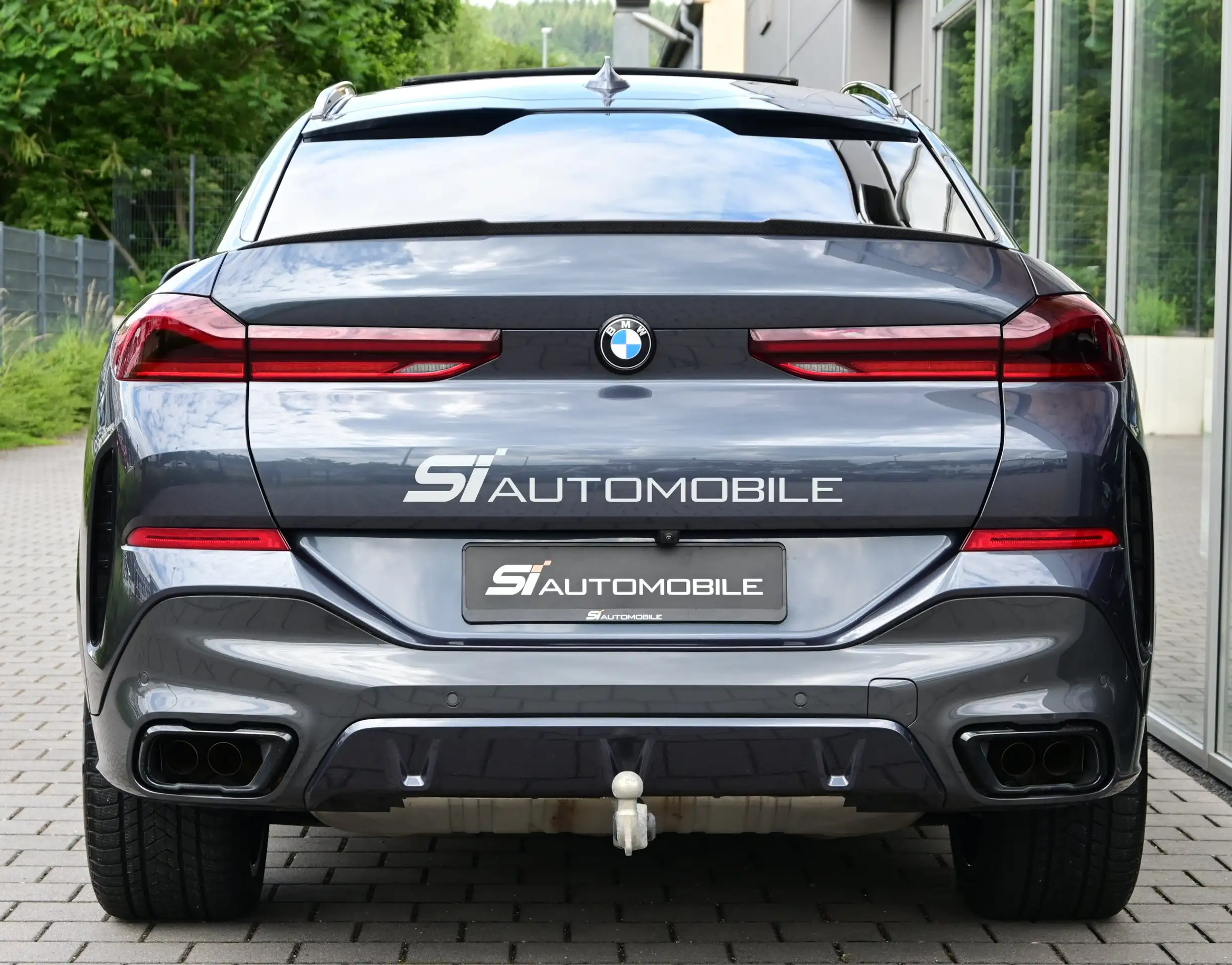 BMW - X6