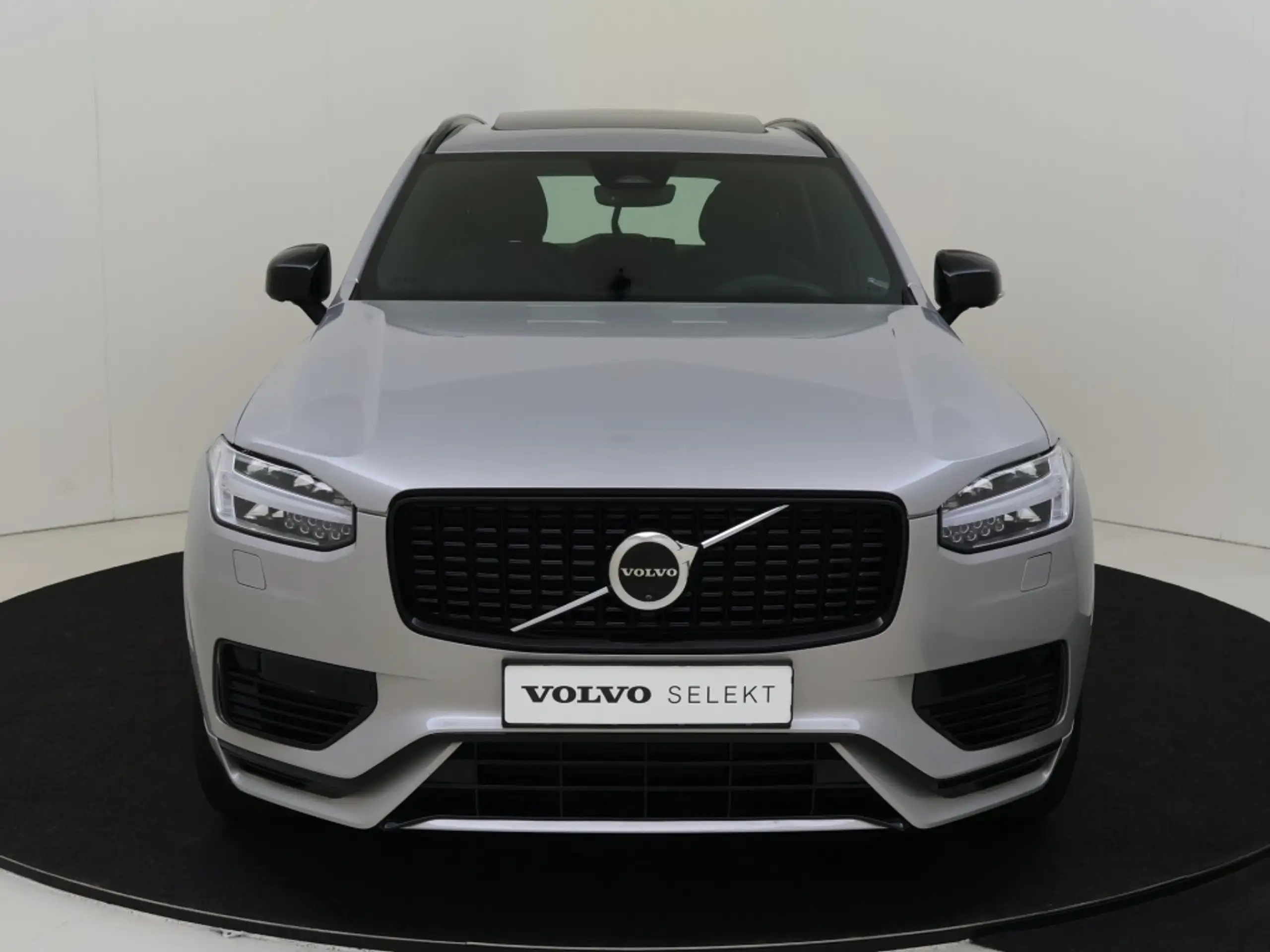 Volvo - XC90