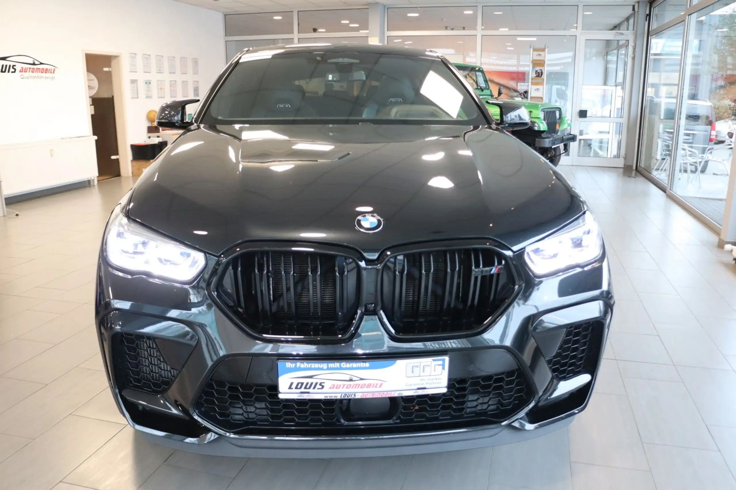 BMW - X6 M