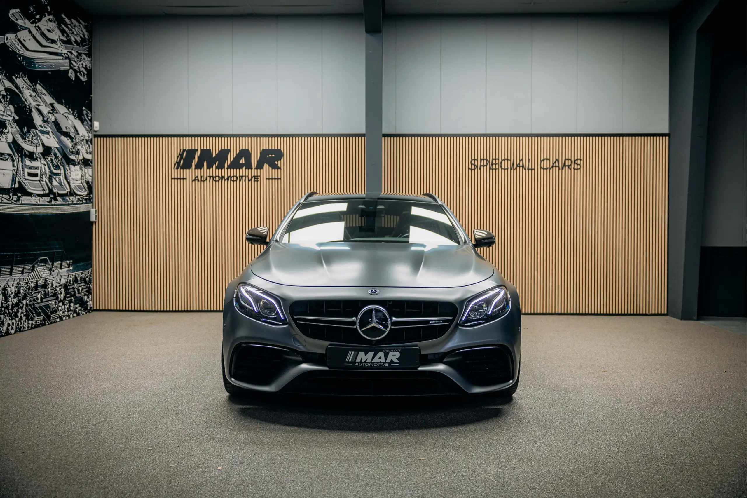 Mercedes-Benz - E 63 AMG