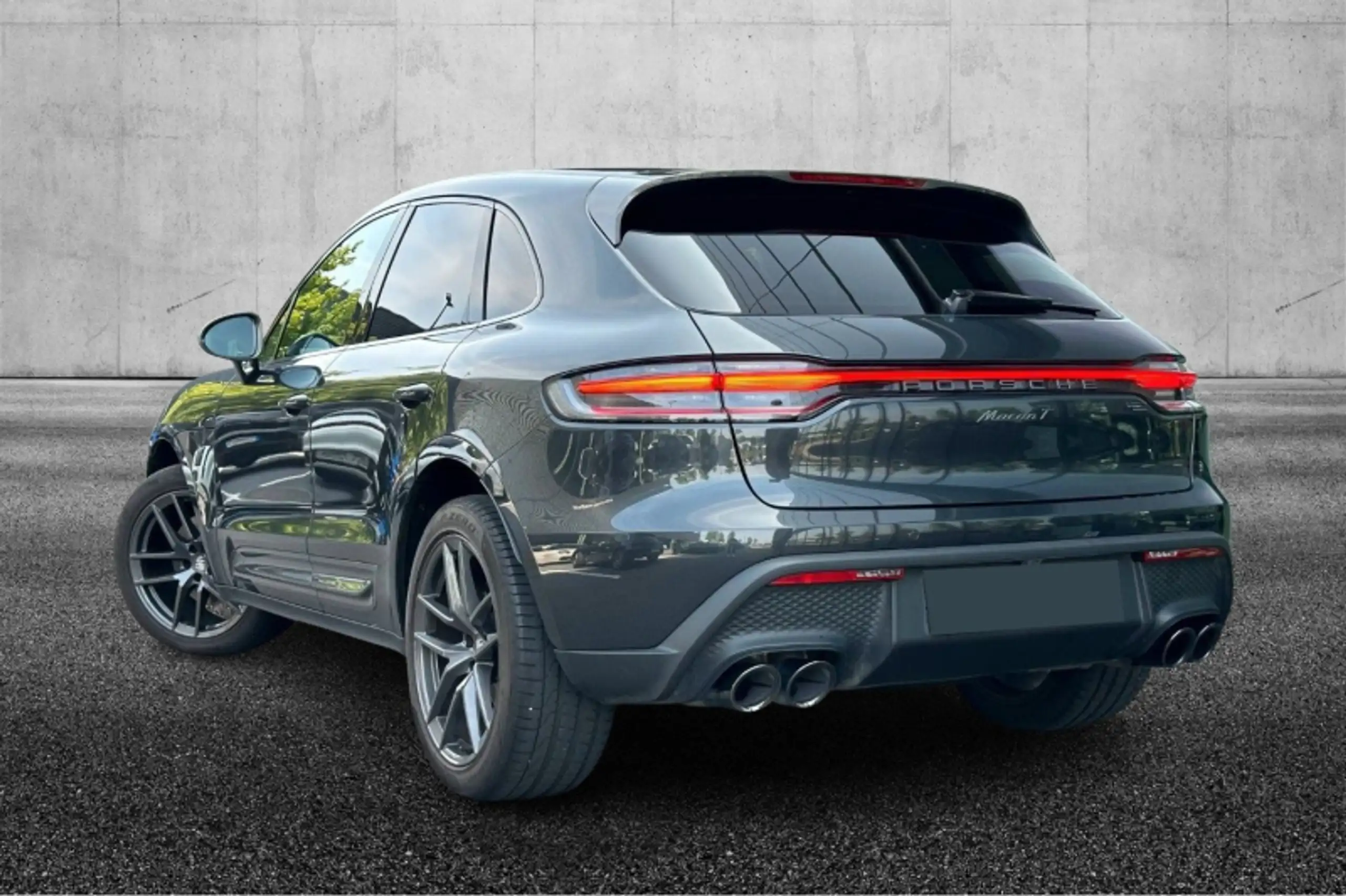 Porsche - Macan