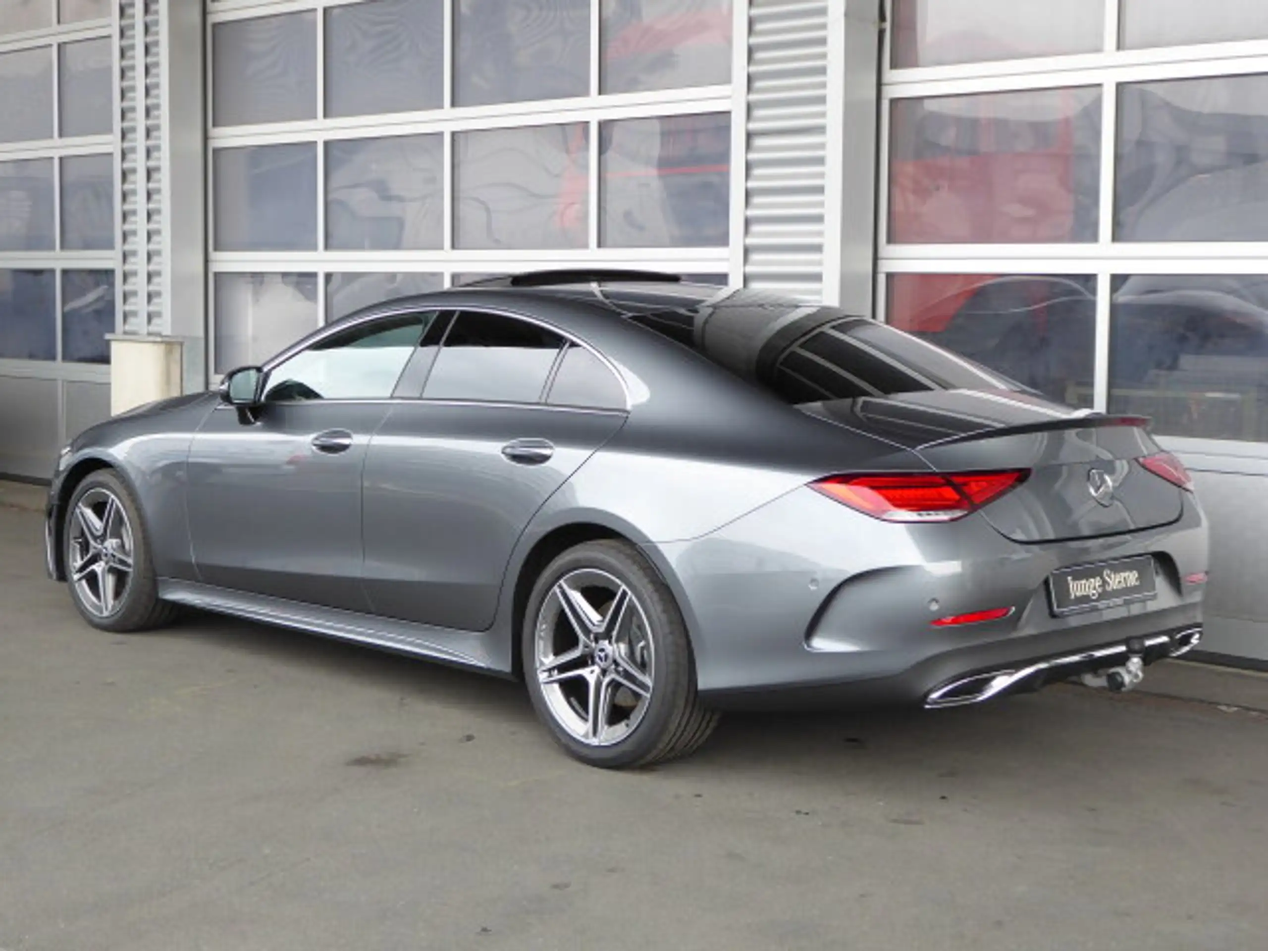 Mercedes-Benz - CLS 400