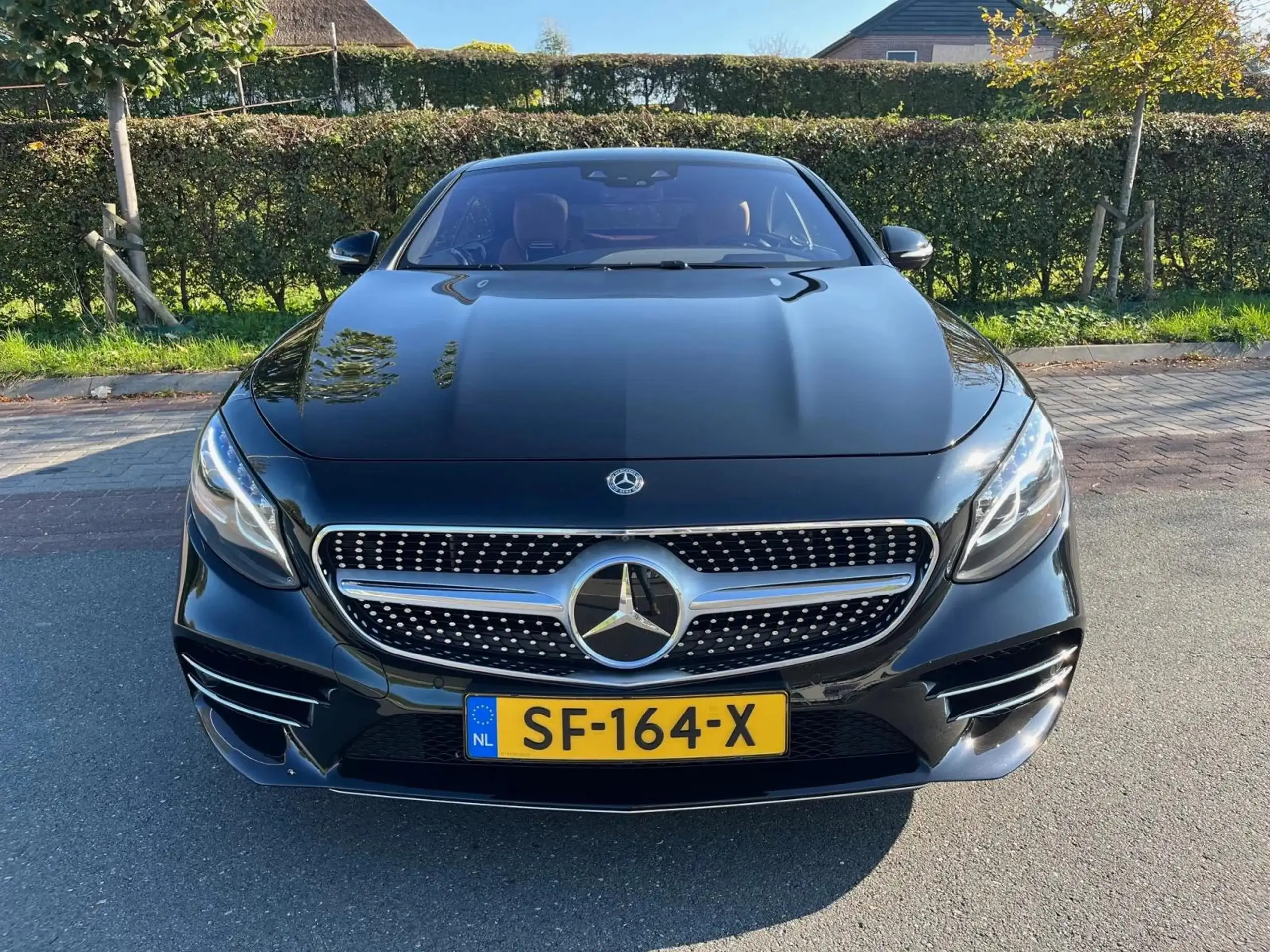 Mercedes-Benz - S 560