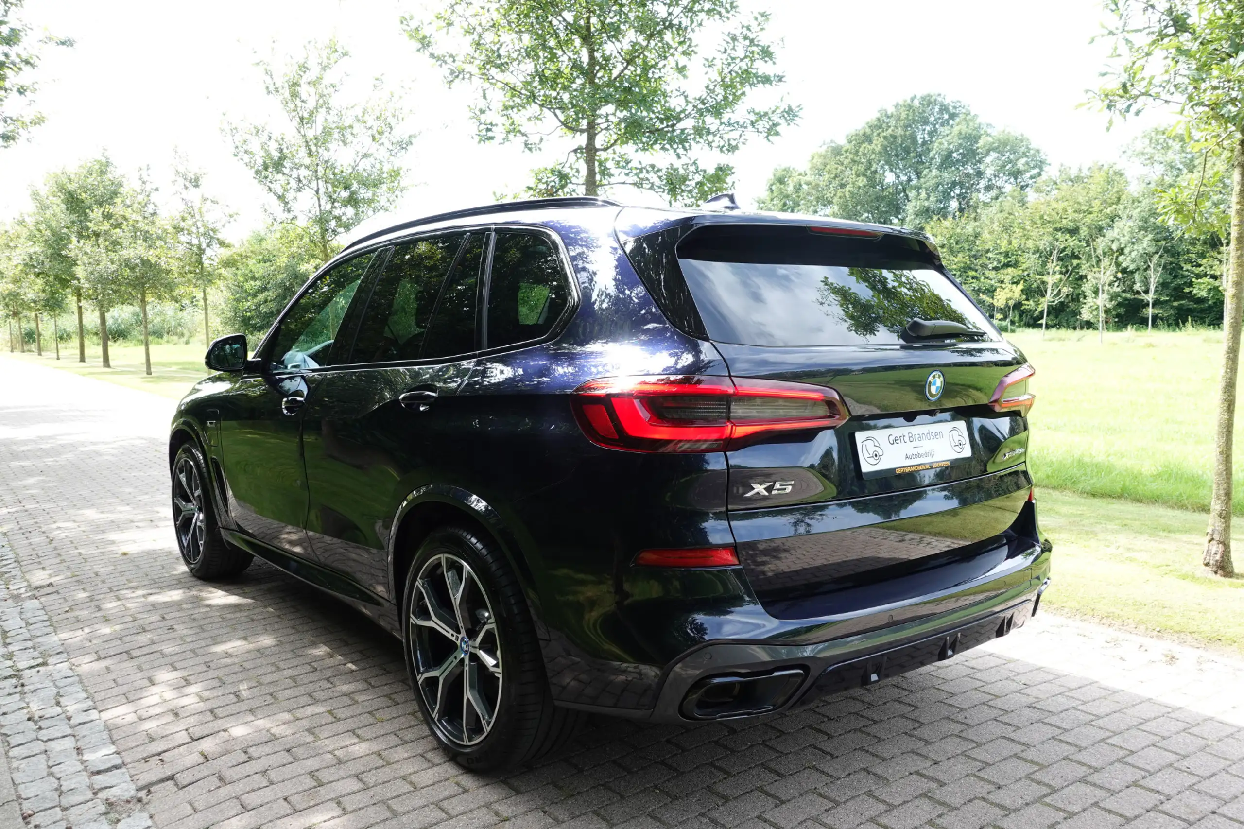 BMW - X5