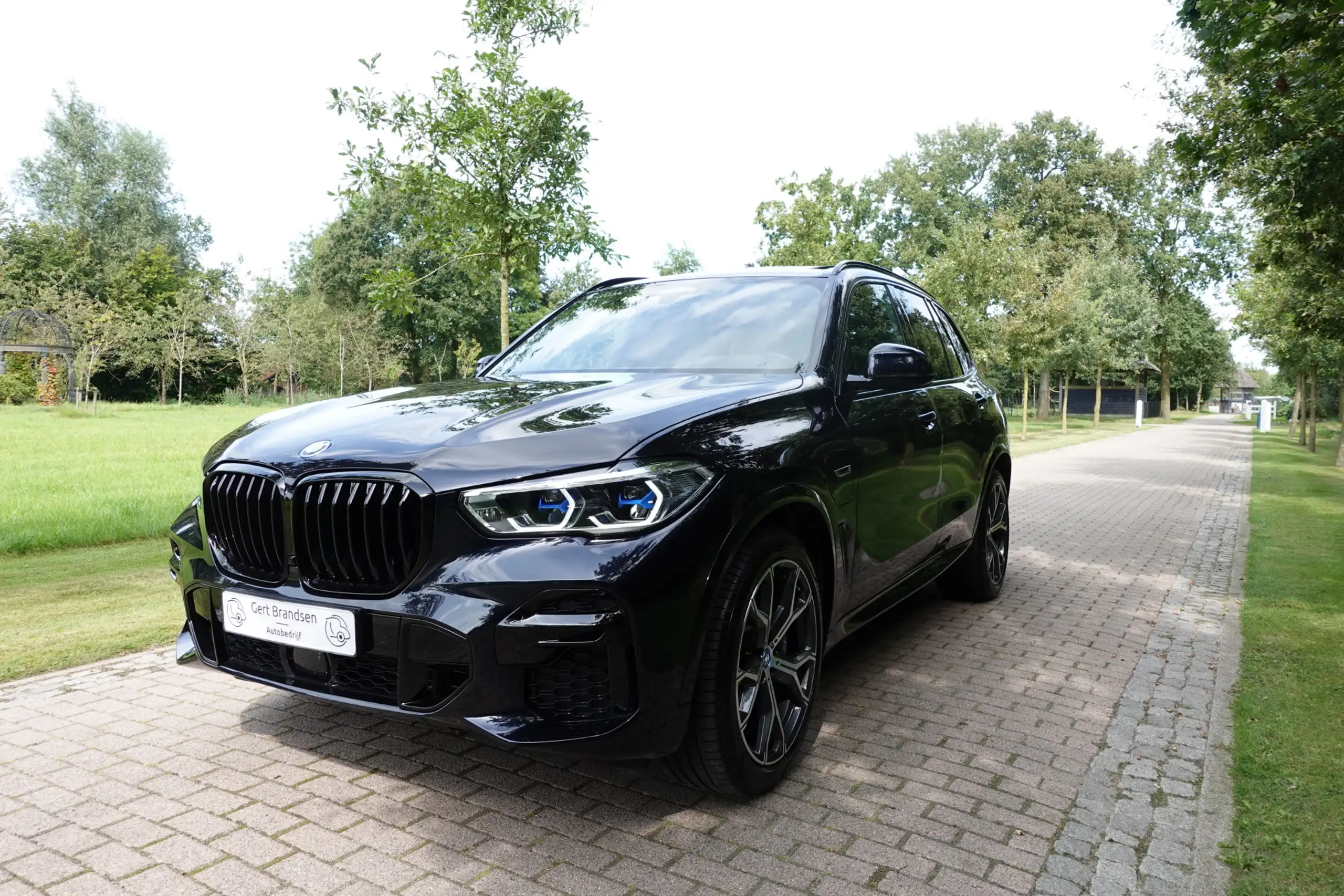 BMW - X5