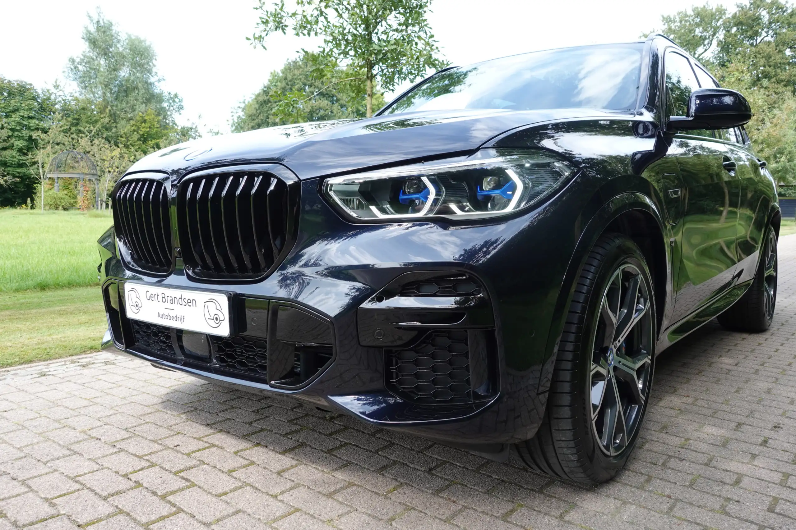 BMW - X5