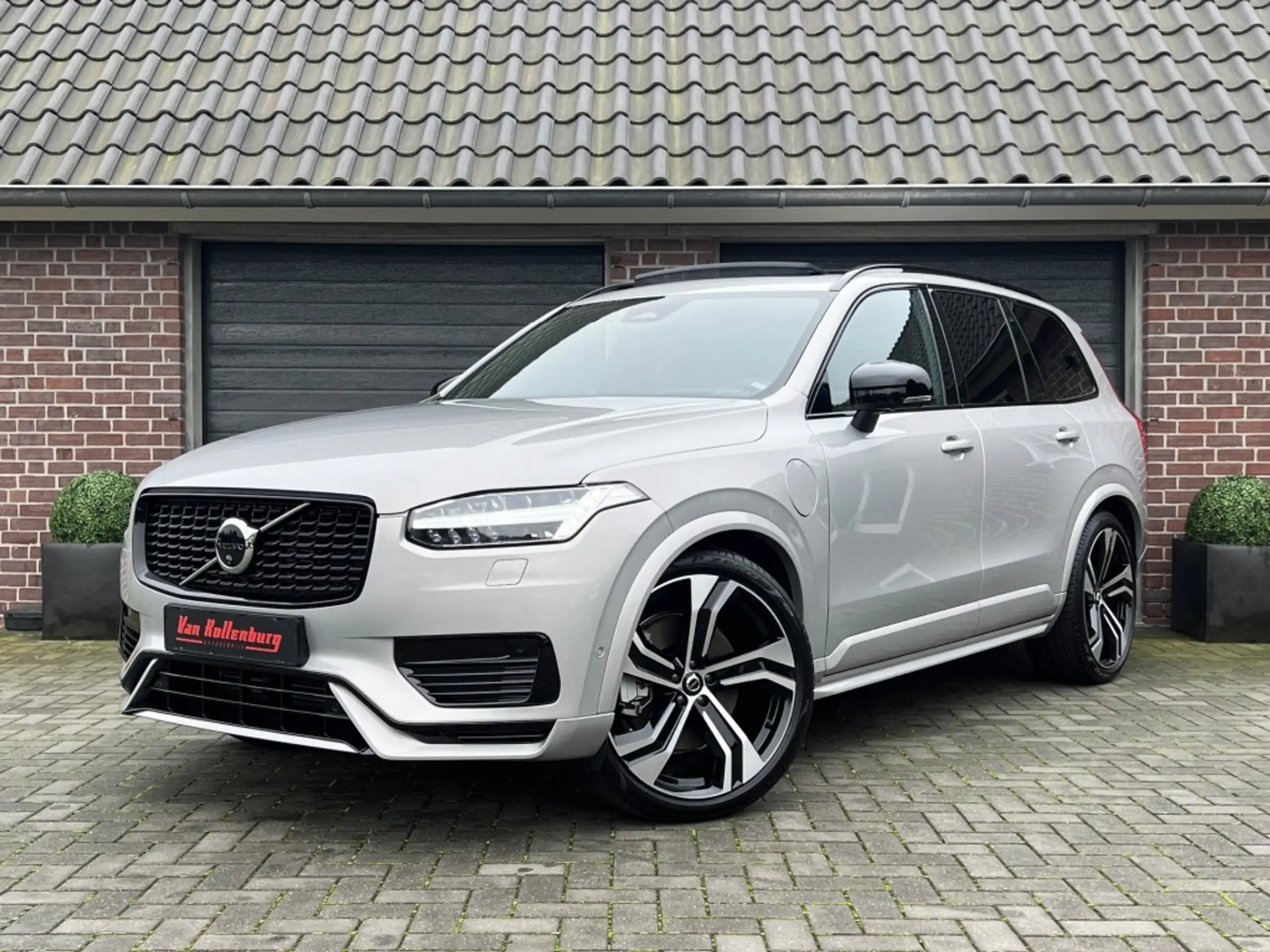 Volvo - XC90