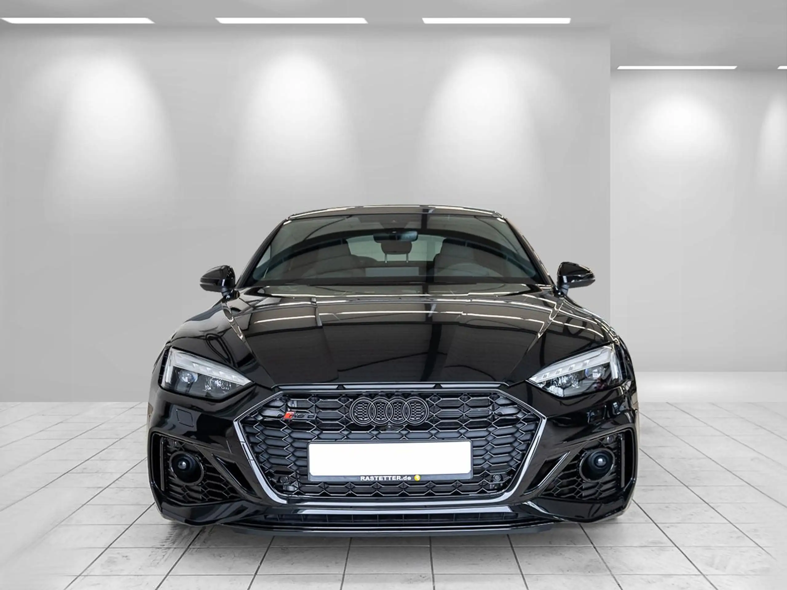 Audi - RS5