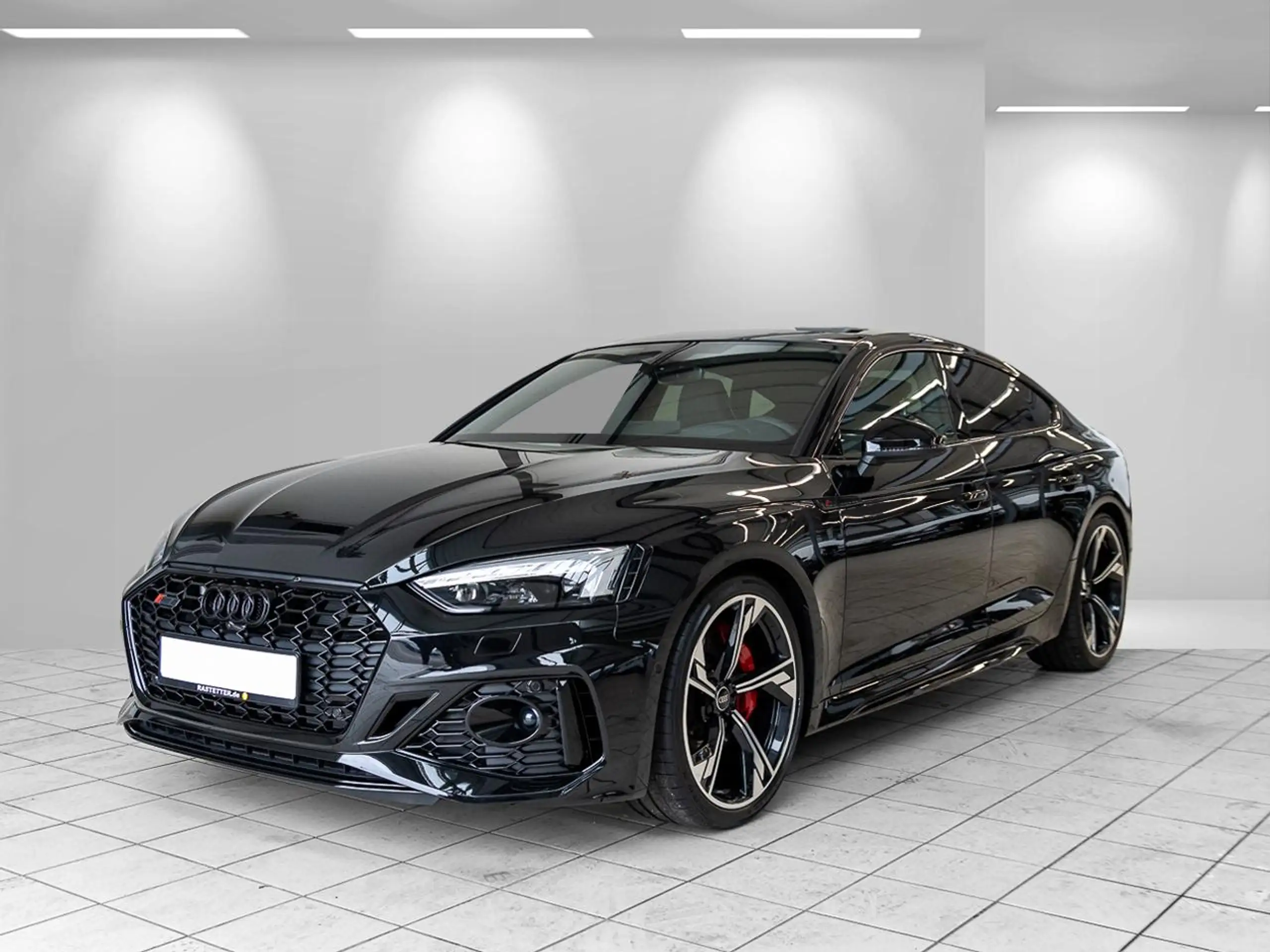 Audi - RS5