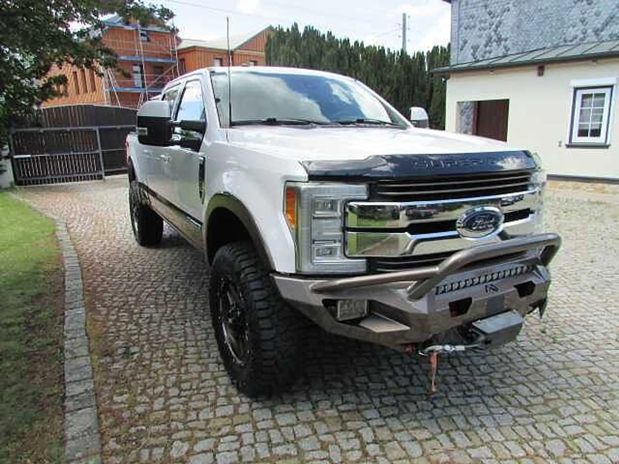 Ford - F 250