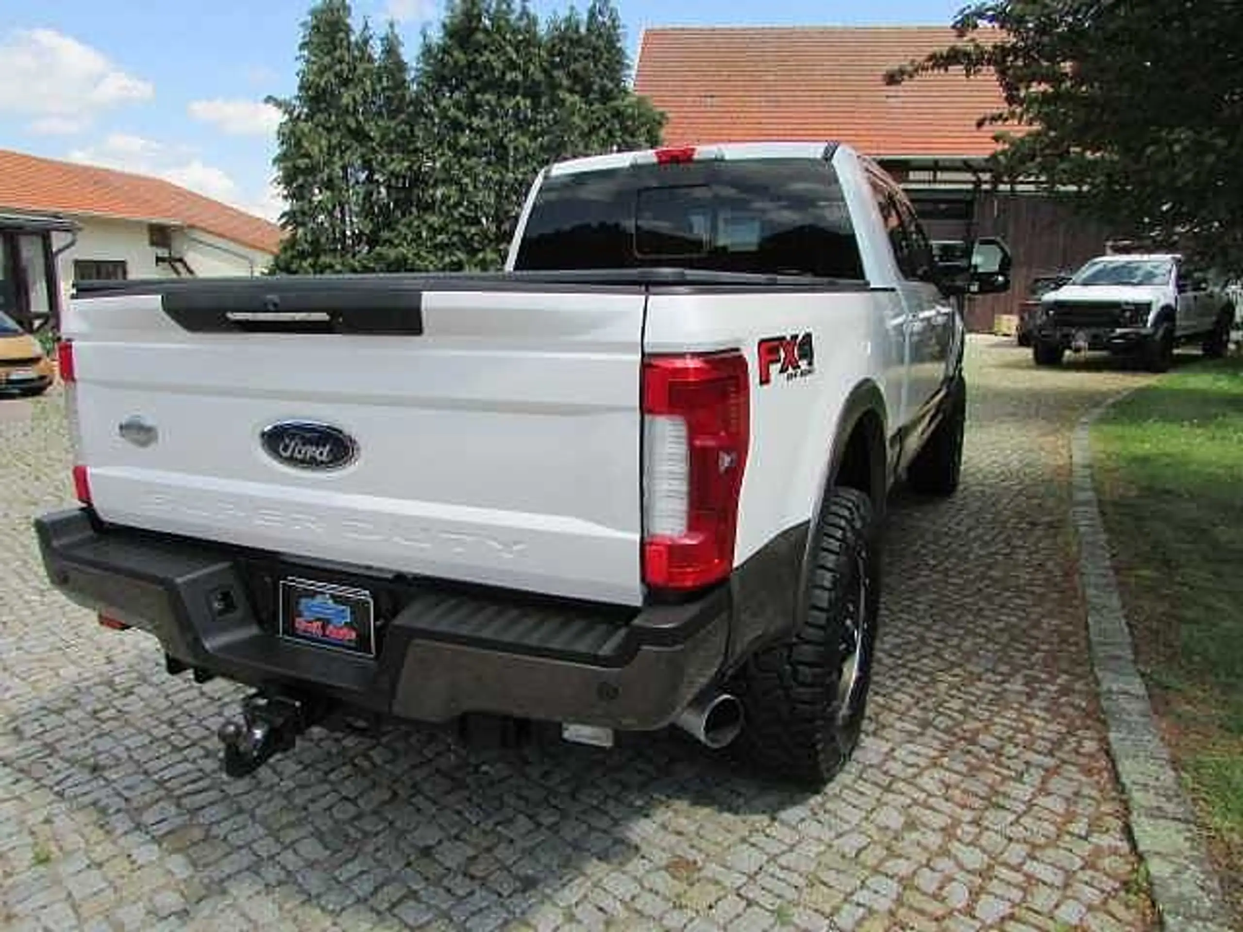 Ford - F 250