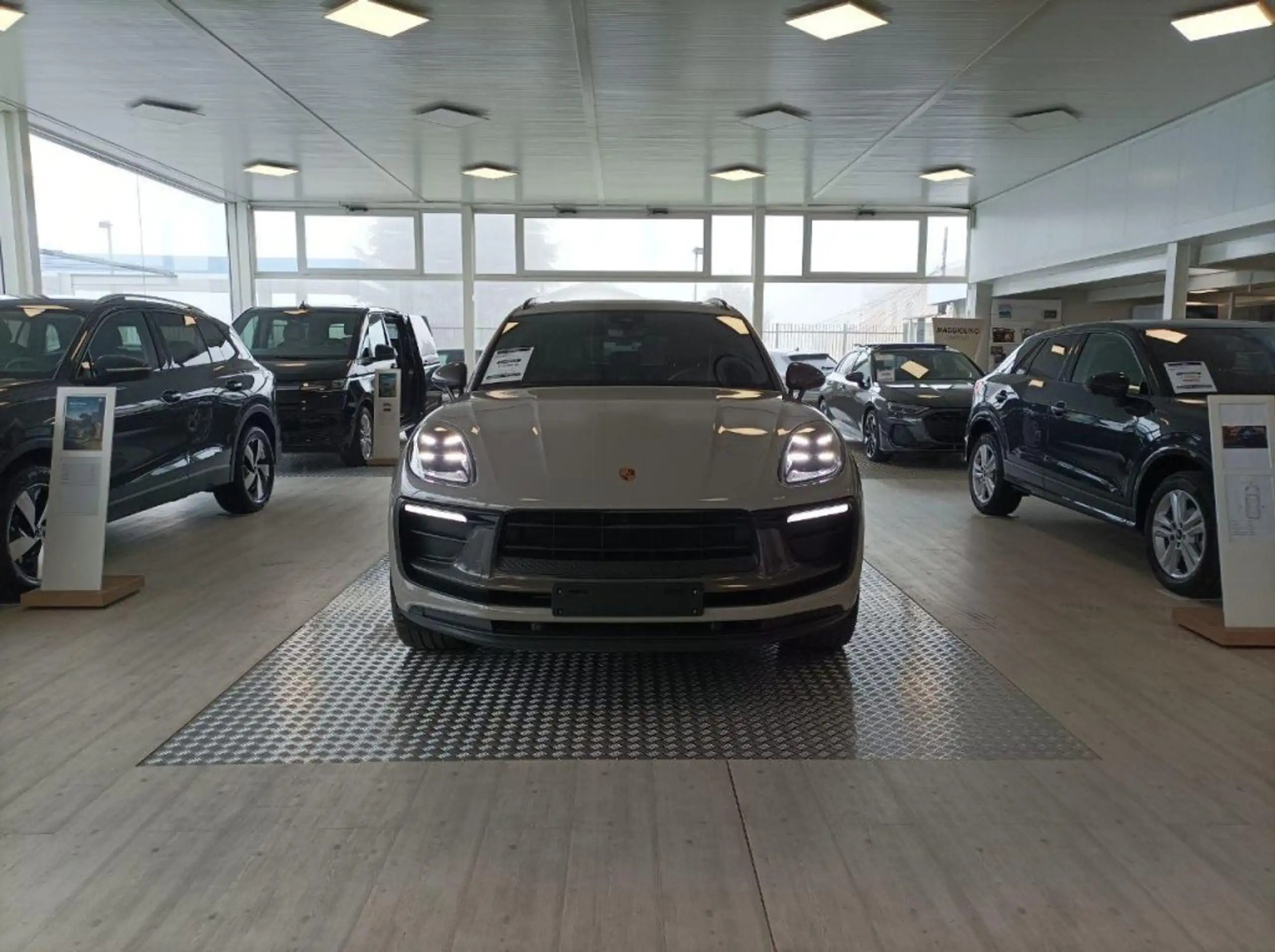 Porsche - Macan