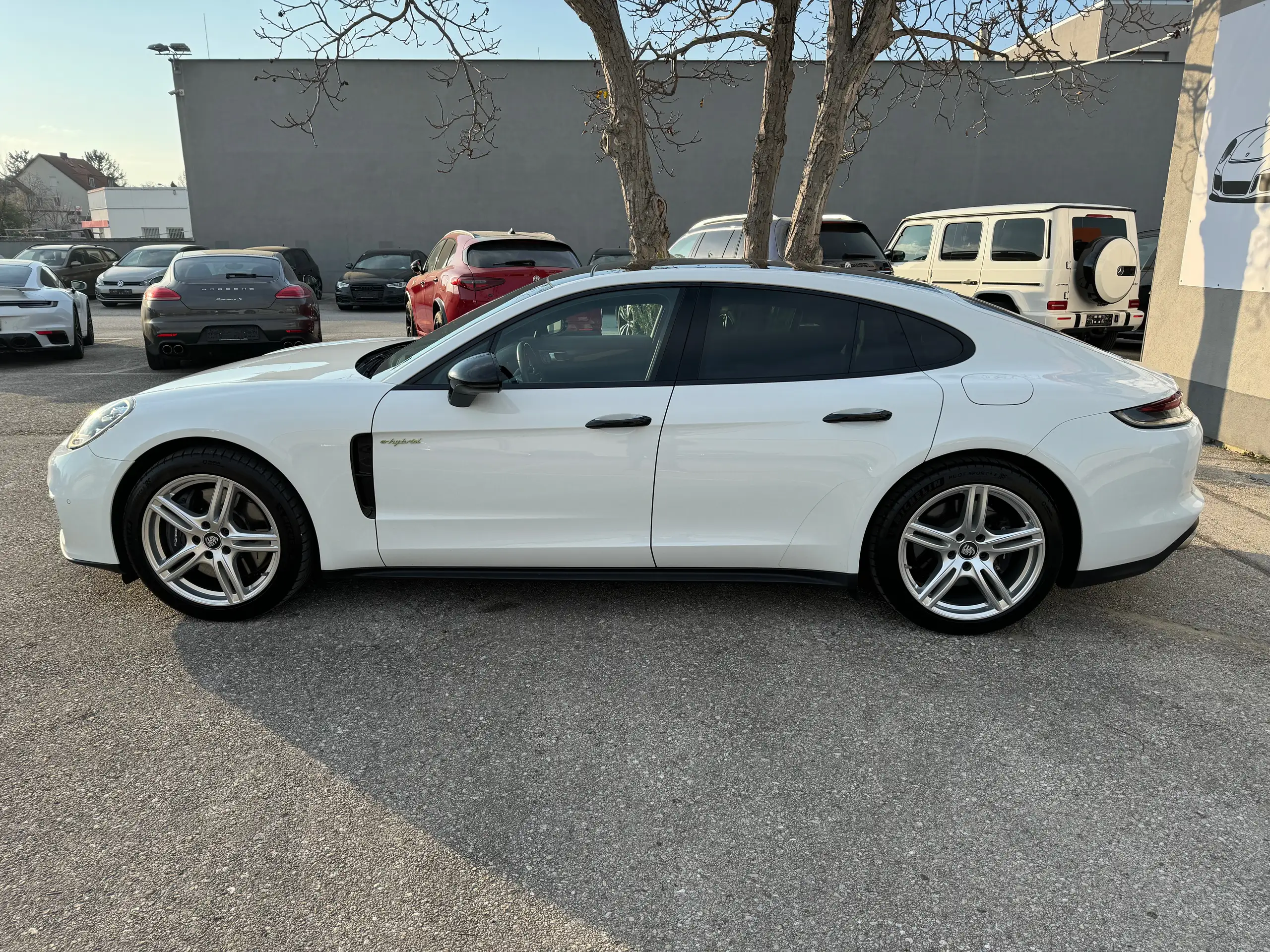 Porsche - Panamera