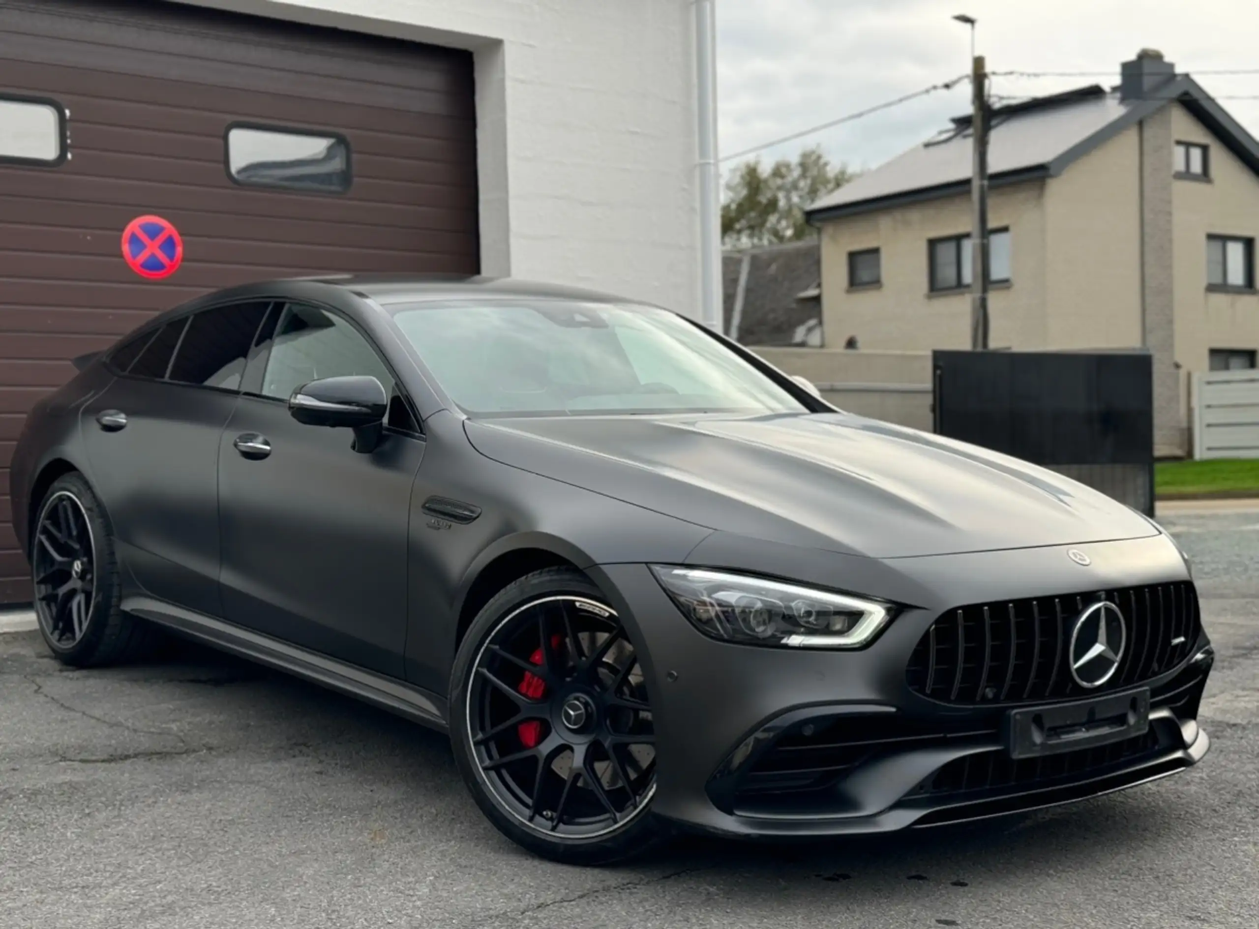 Mercedes-Benz - AMG GT