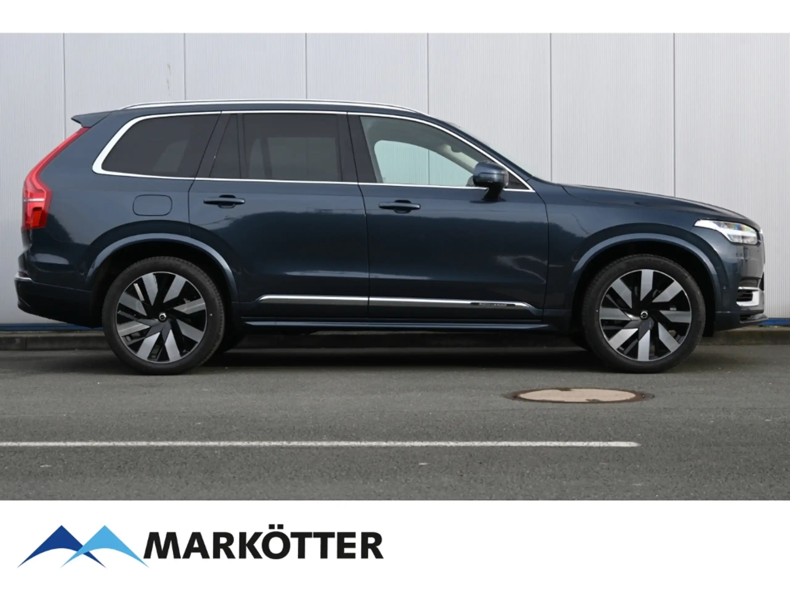 Volvo - XC90