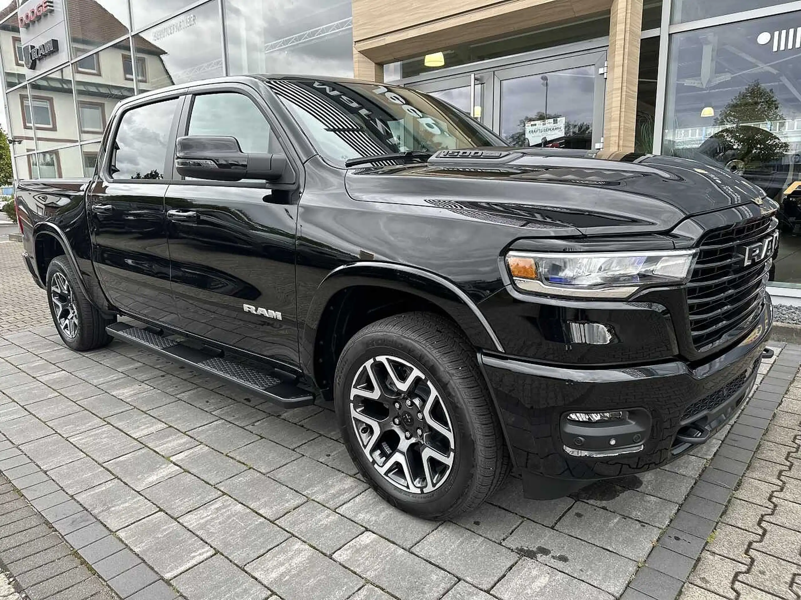 Dodge - RAM