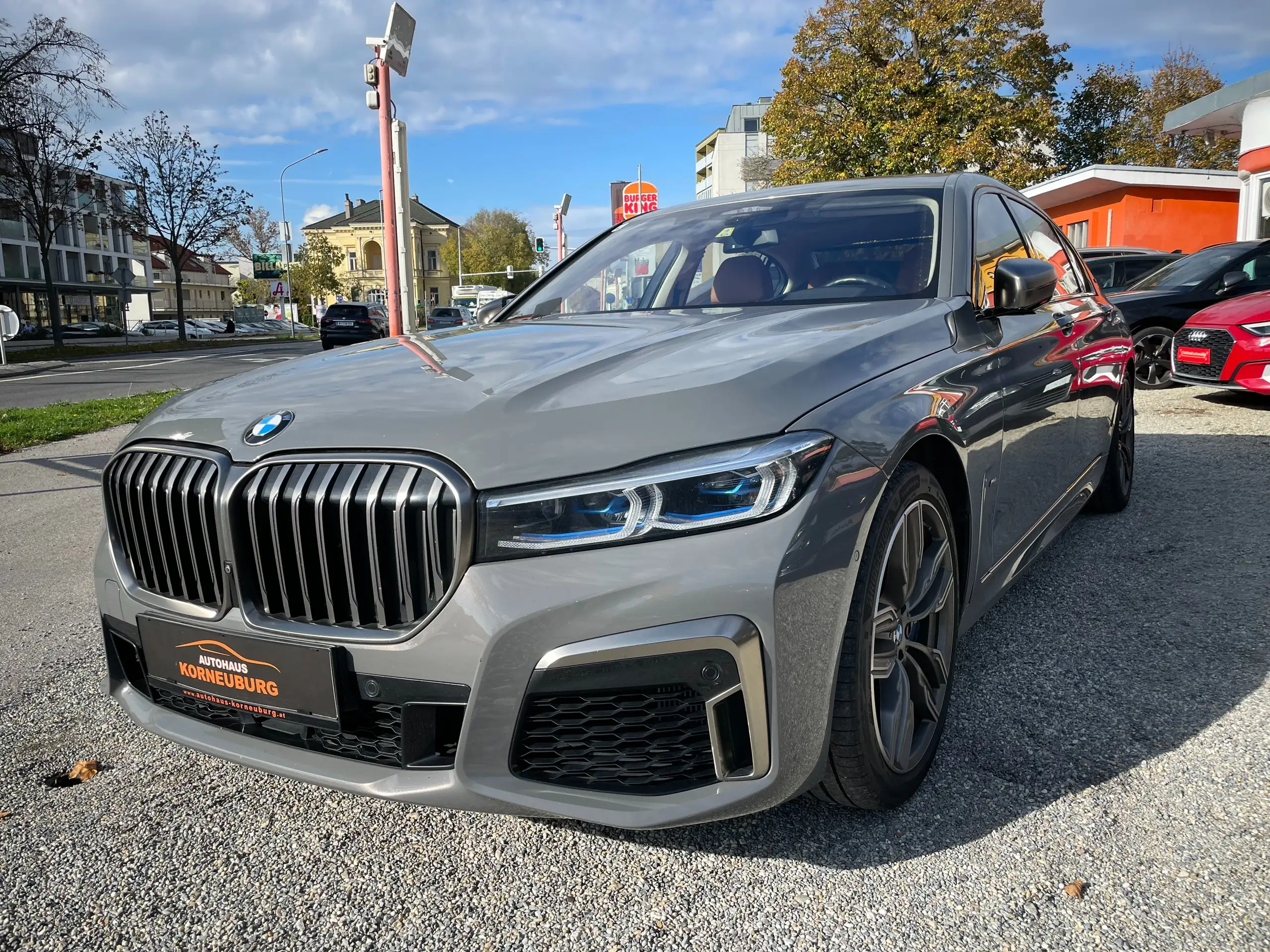 BMW - 760