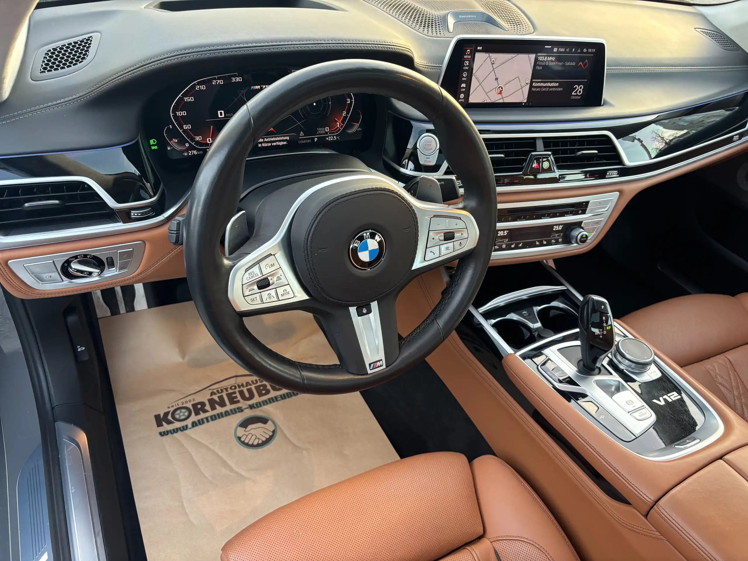 BMW - 760