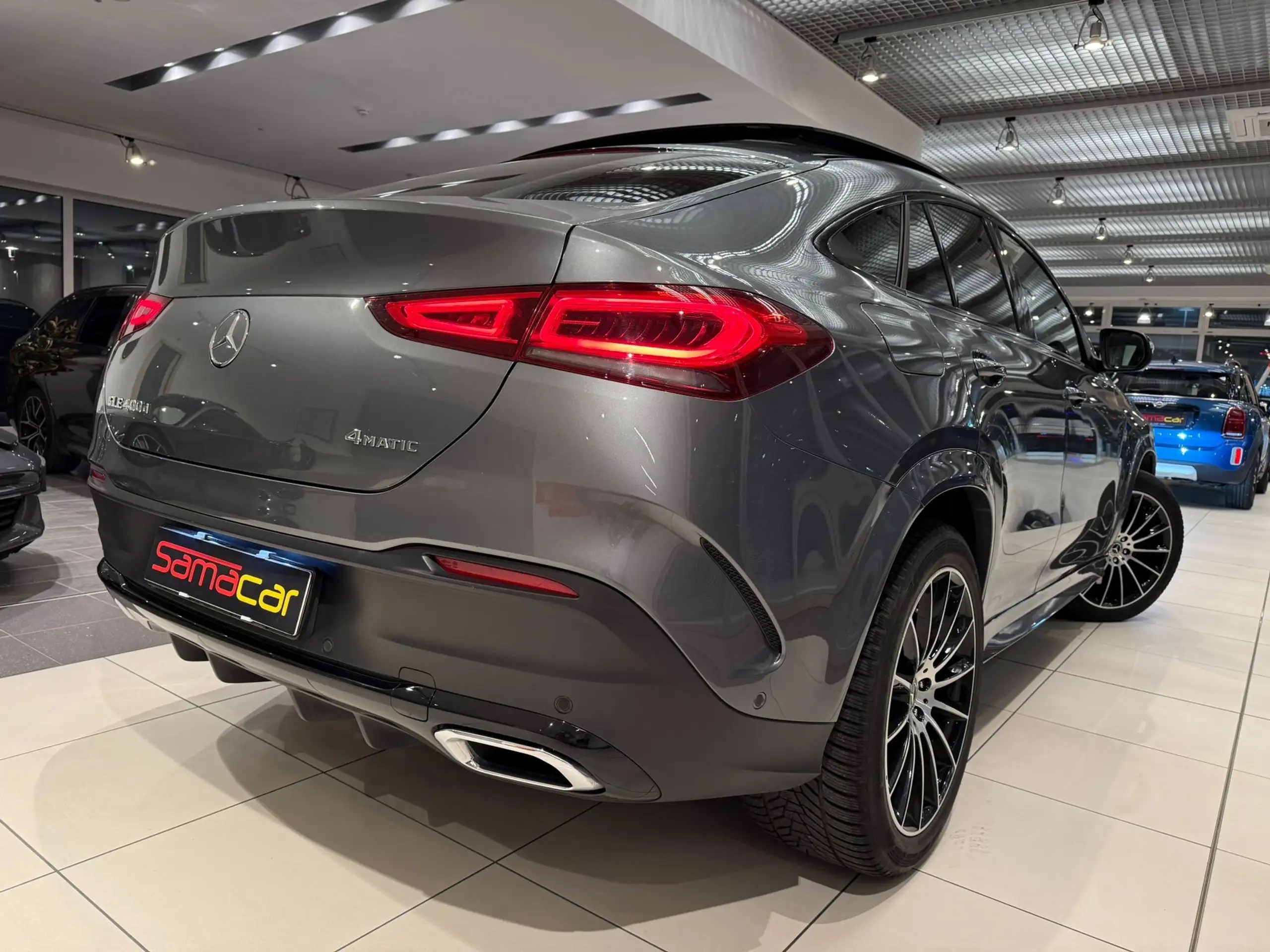 Mercedes-Benz - GLE 400