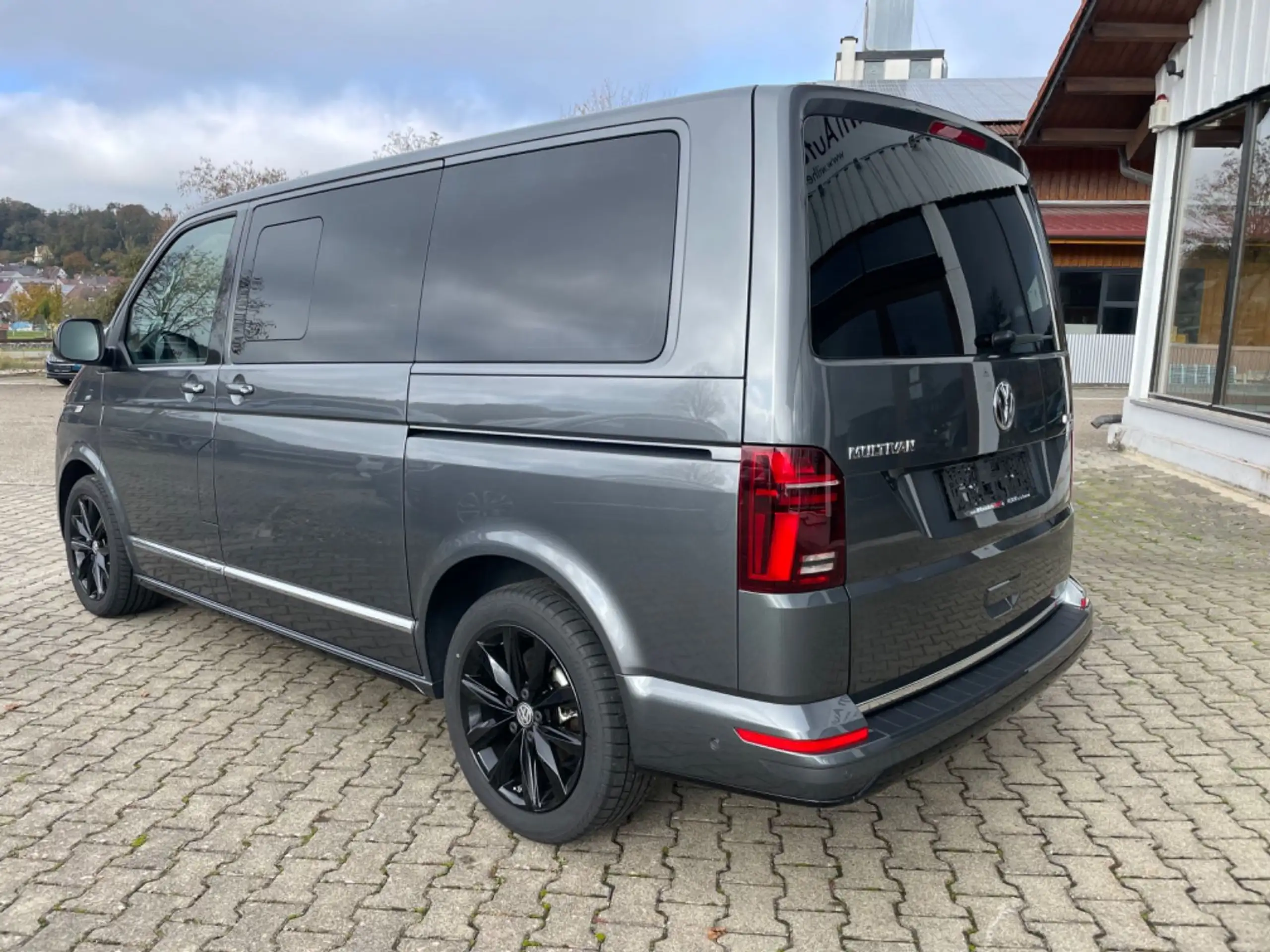 Volkswagen - T6 Multivan