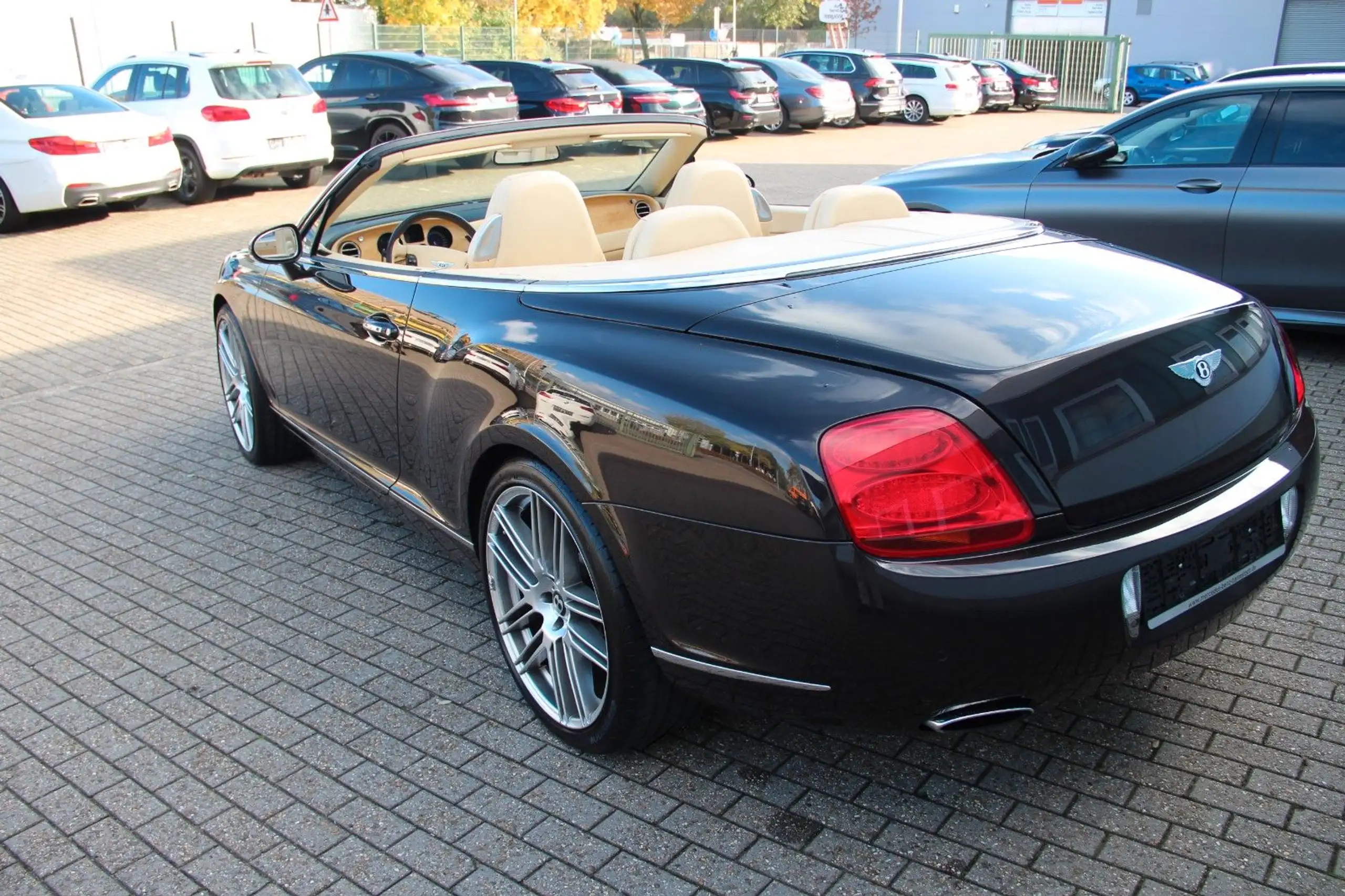 Bentley - Continental GTC