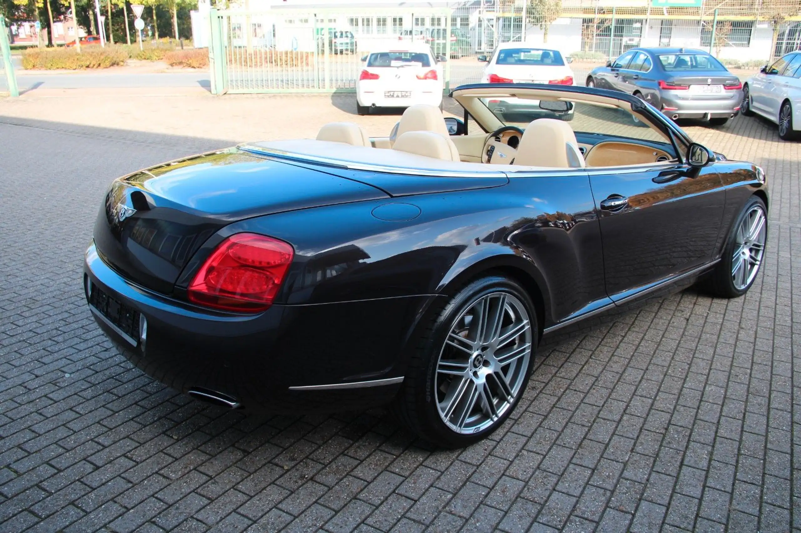 Bentley - Continental GTC