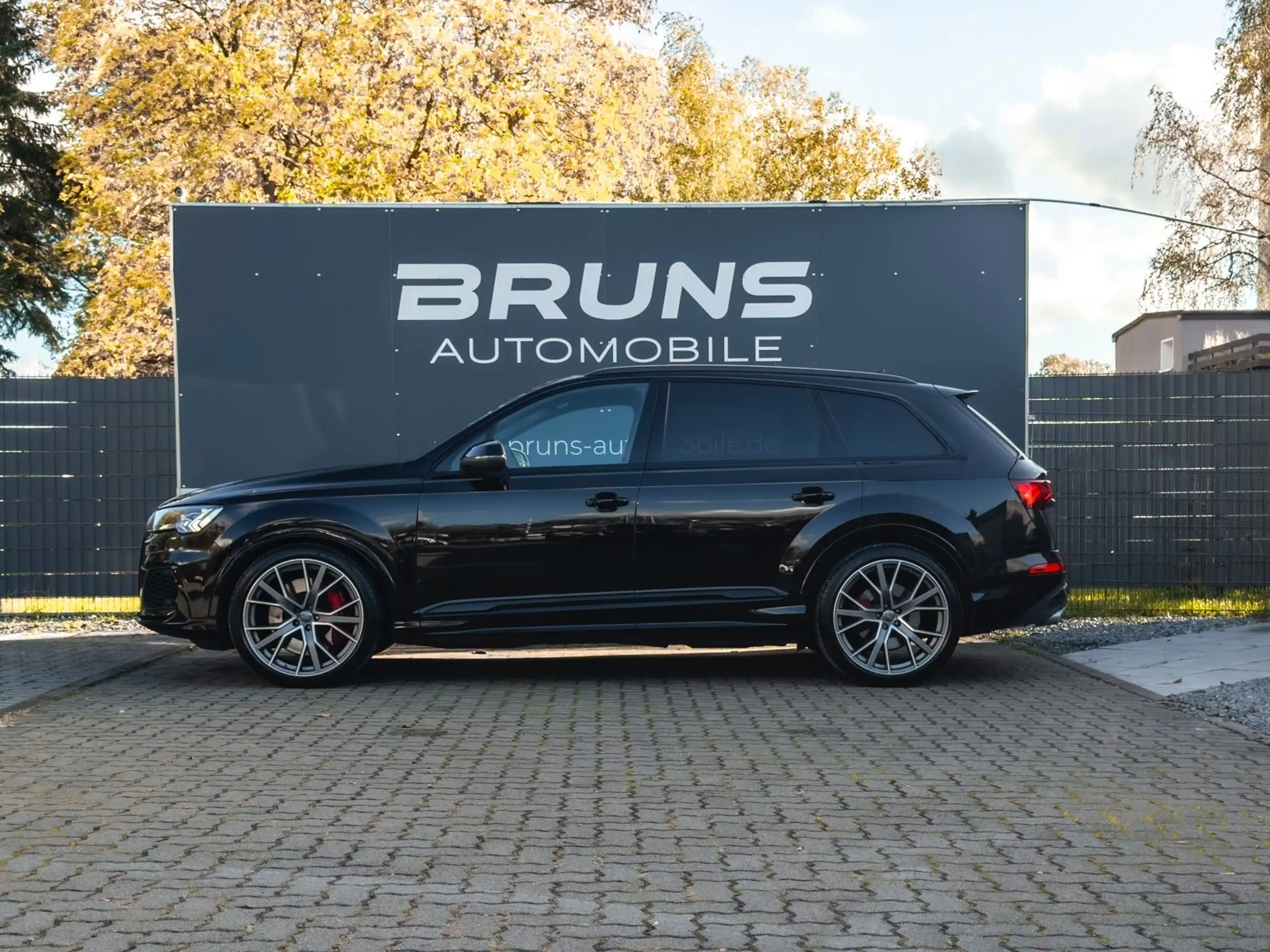 Audi - SQ7