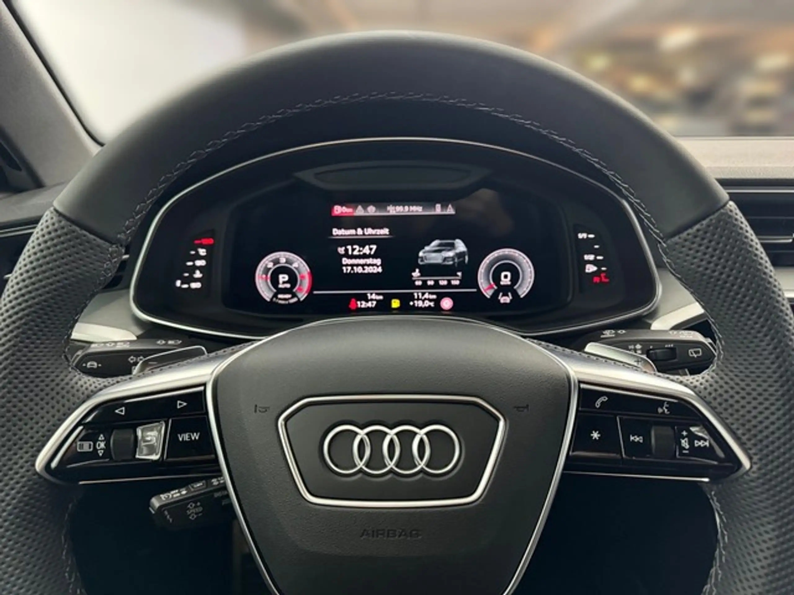 Audi - A6