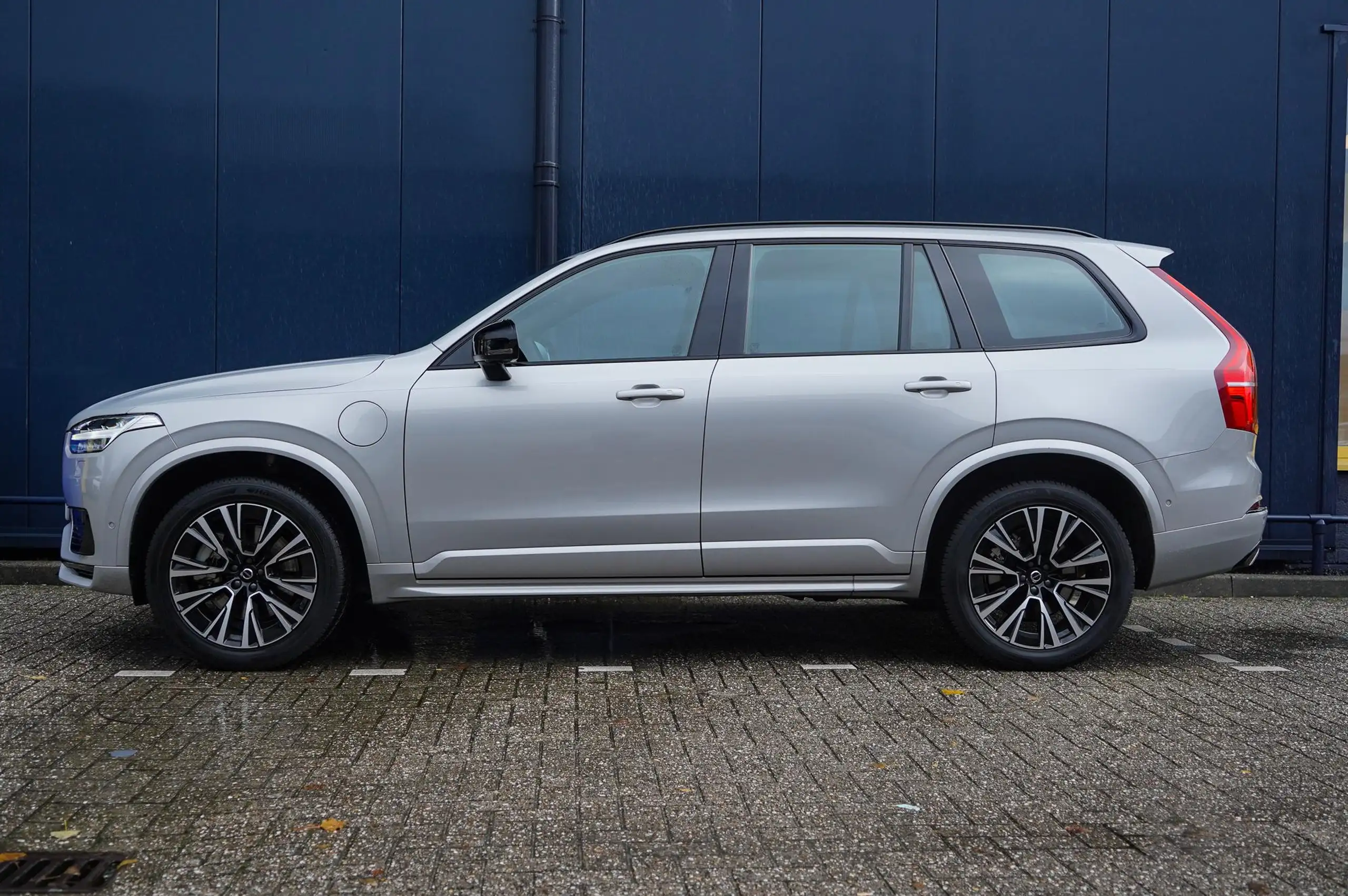 Volvo - XC90