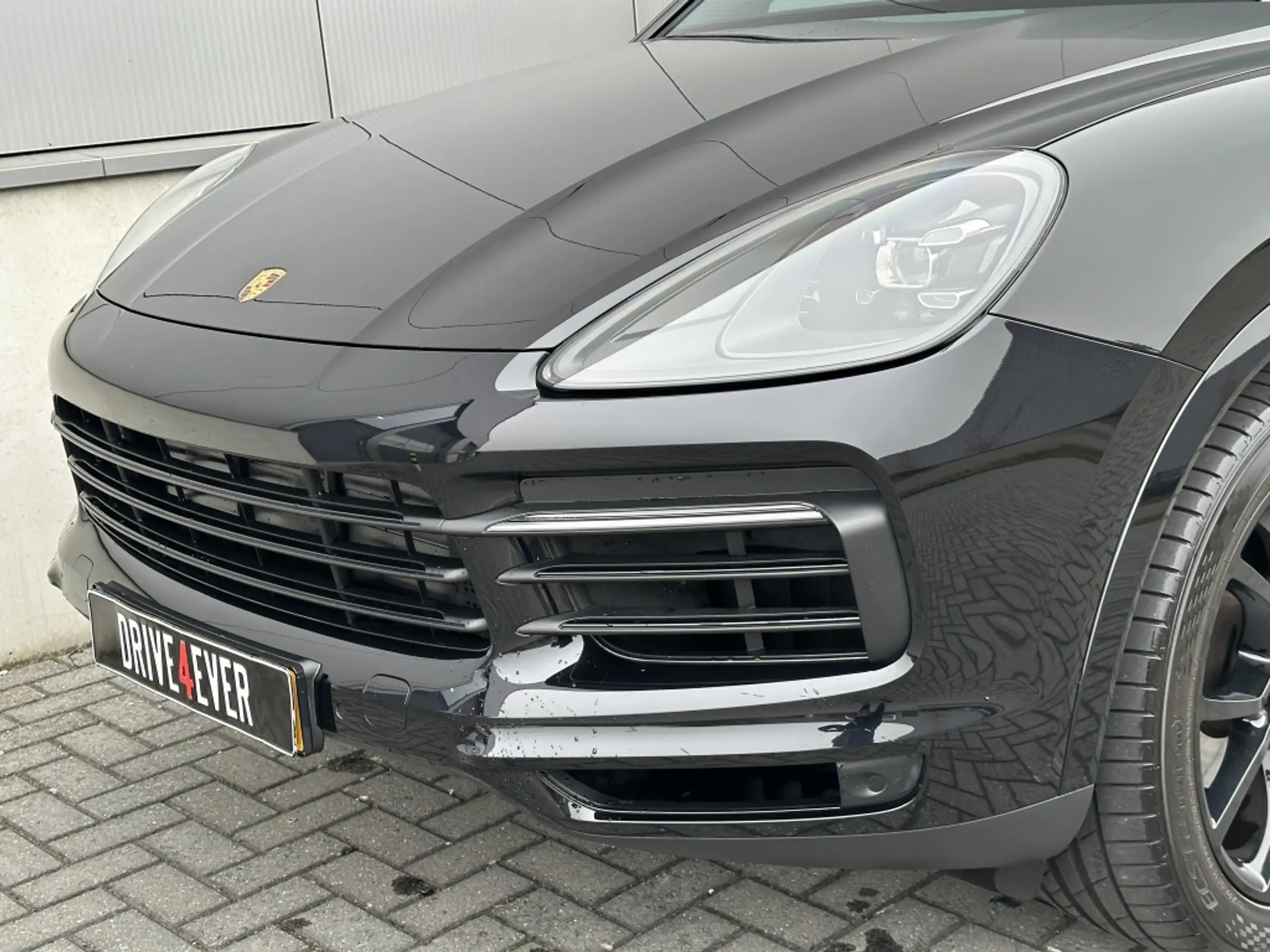 Porsche - Cayenne