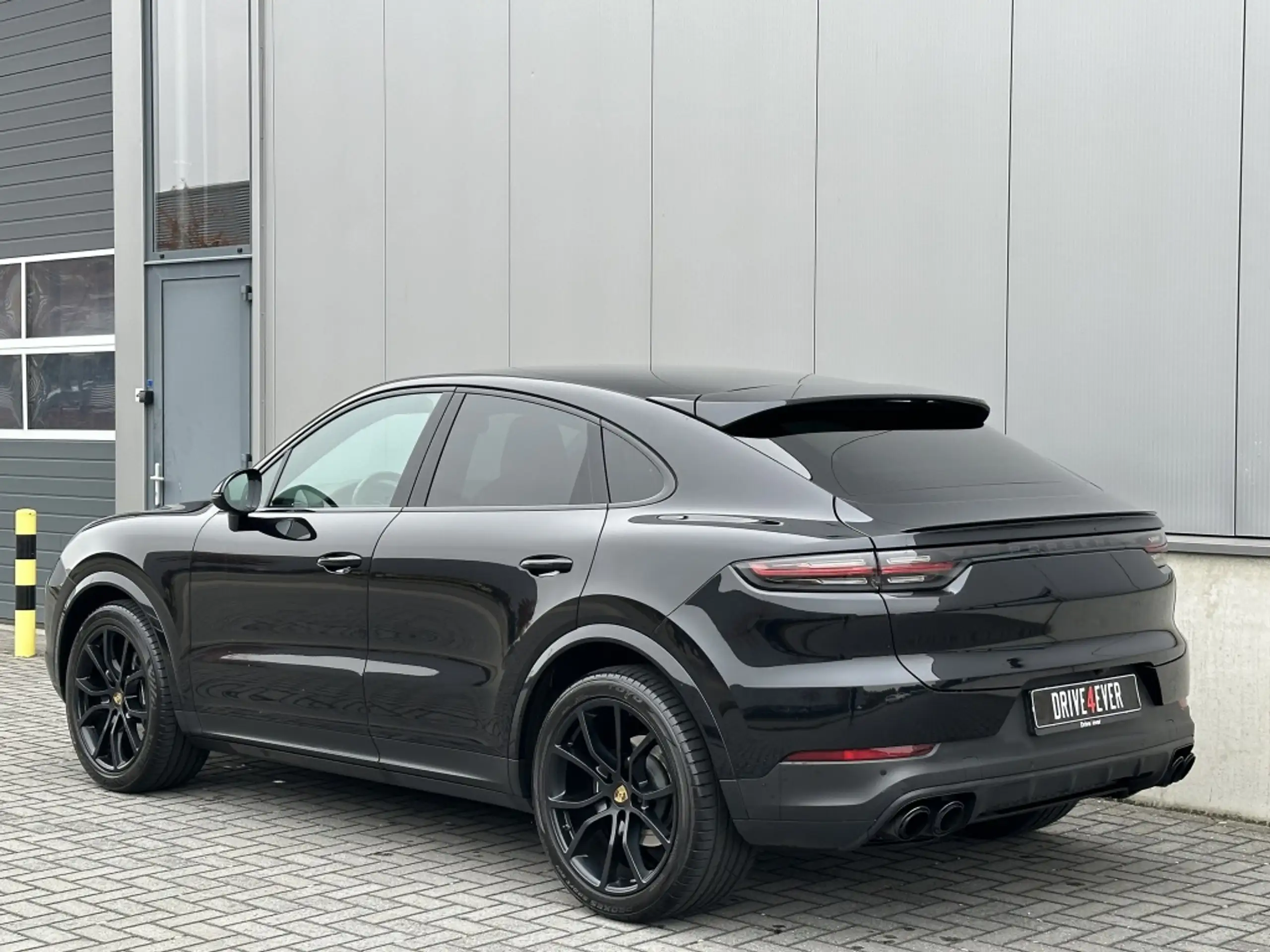 Porsche - Cayenne