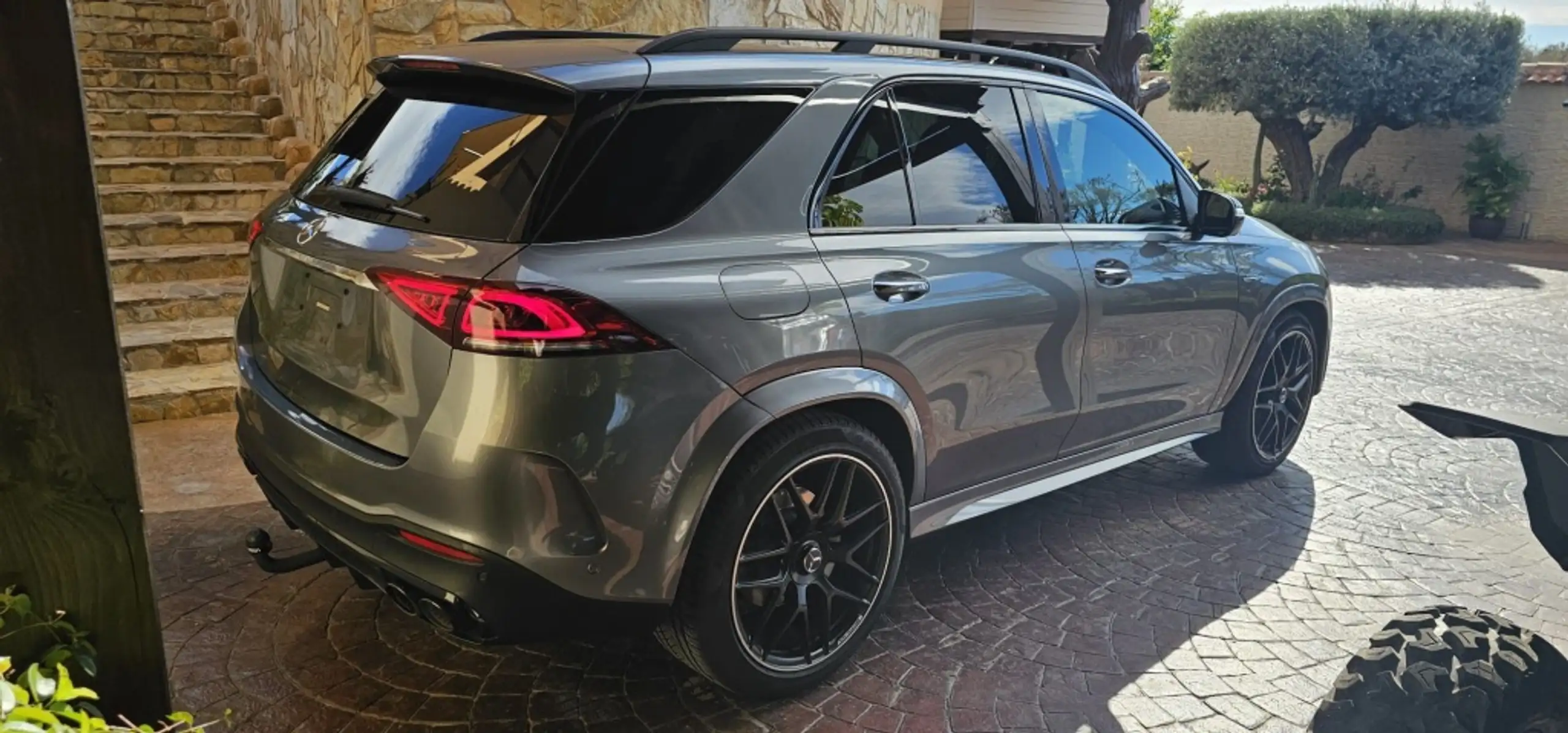 Mercedes-Benz - GLE 53 AMG