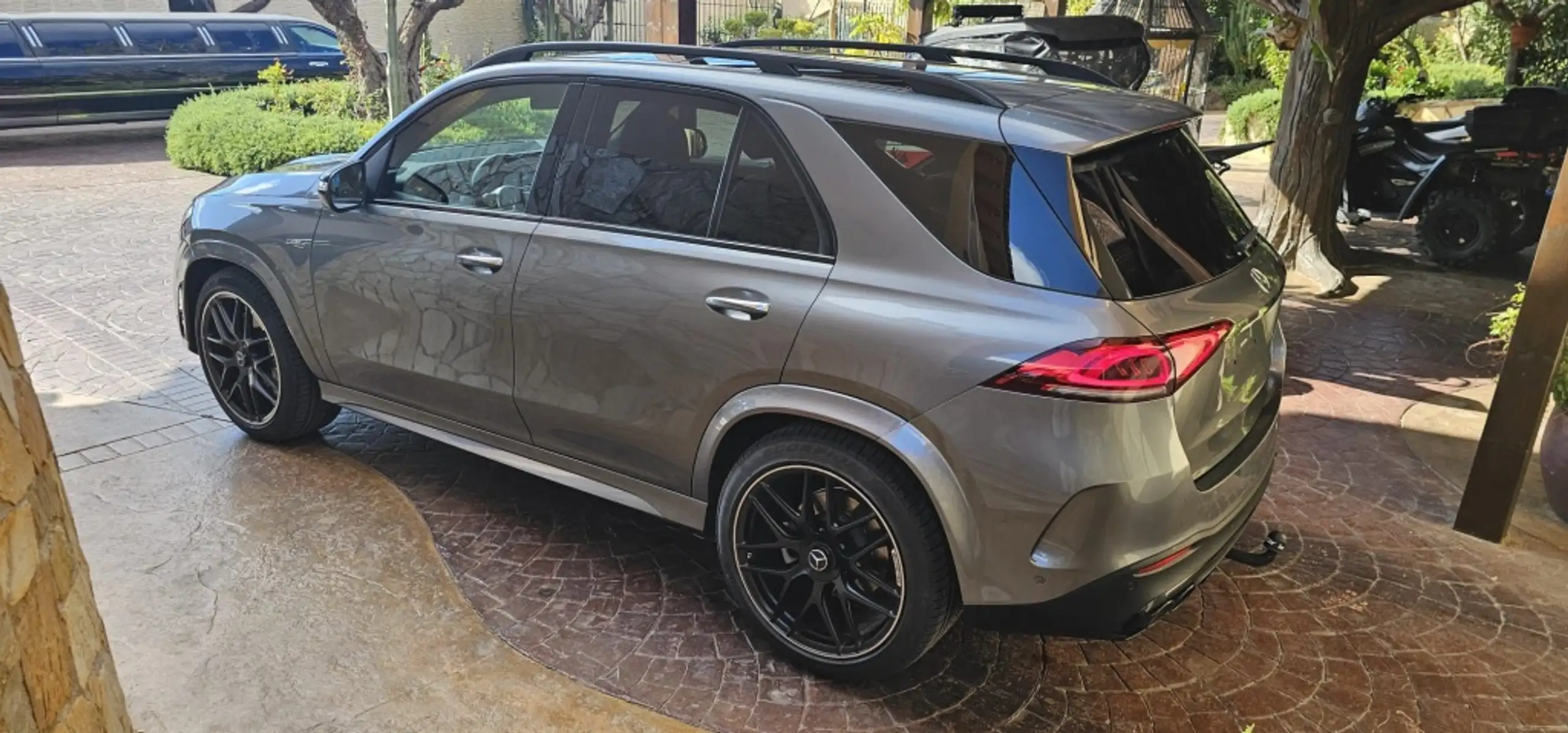 Mercedes-Benz - GLE 53 AMG