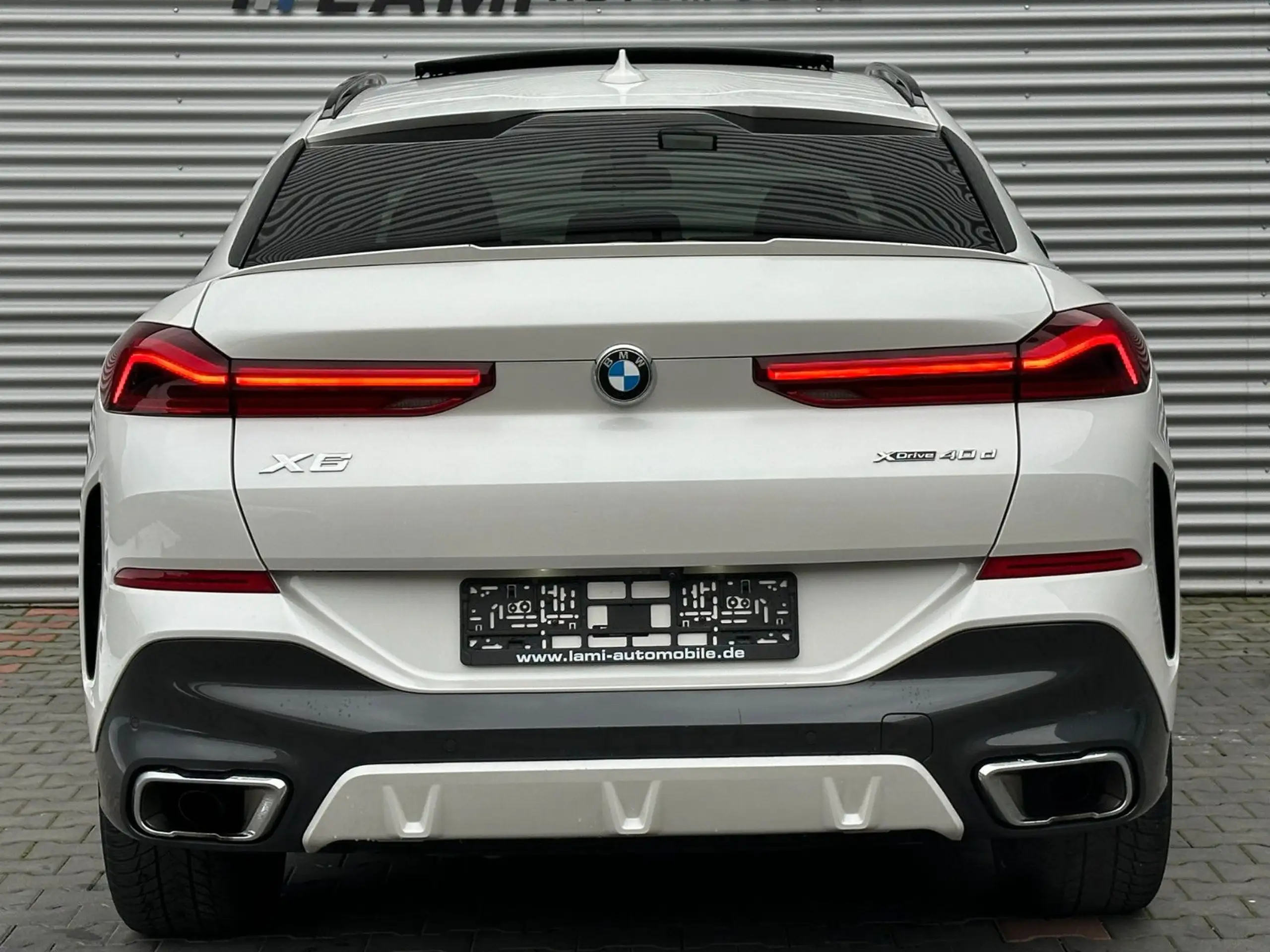 BMW - X6