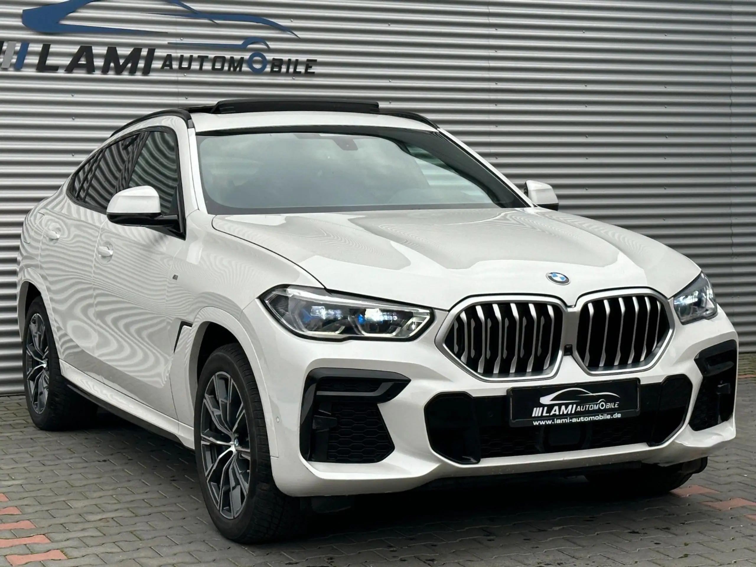 BMW - X6