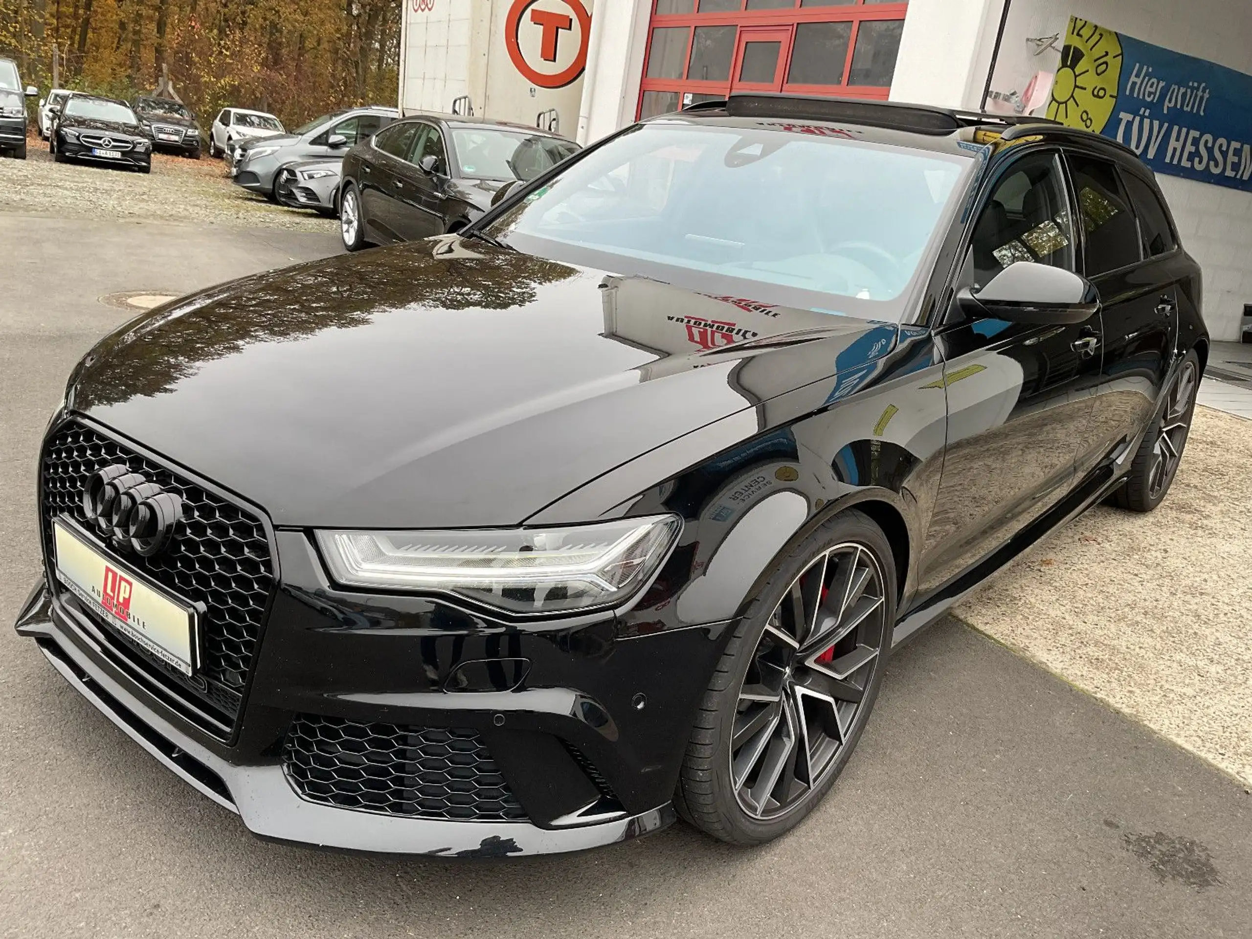 Audi - RS6