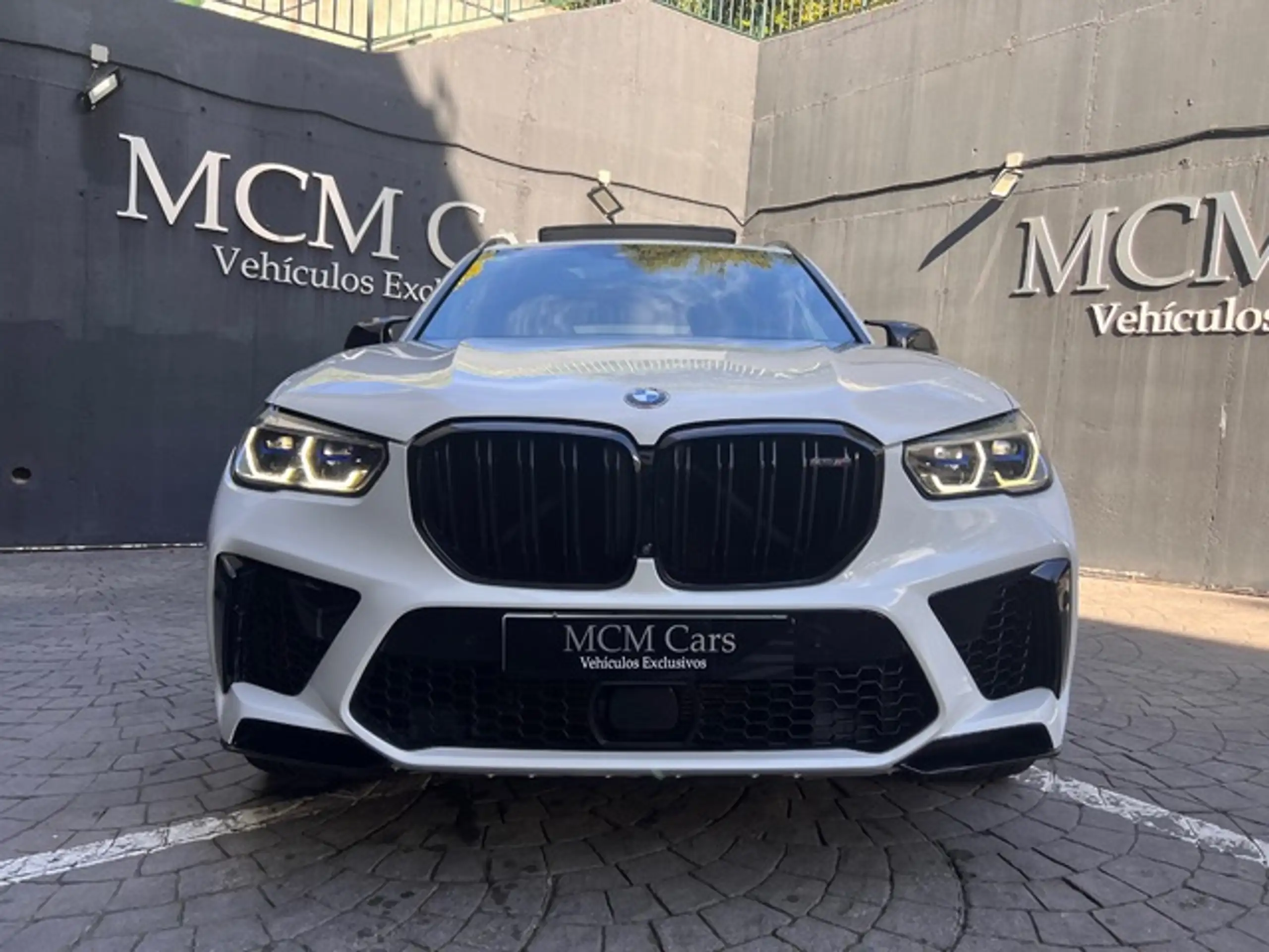 BMW - X5 M