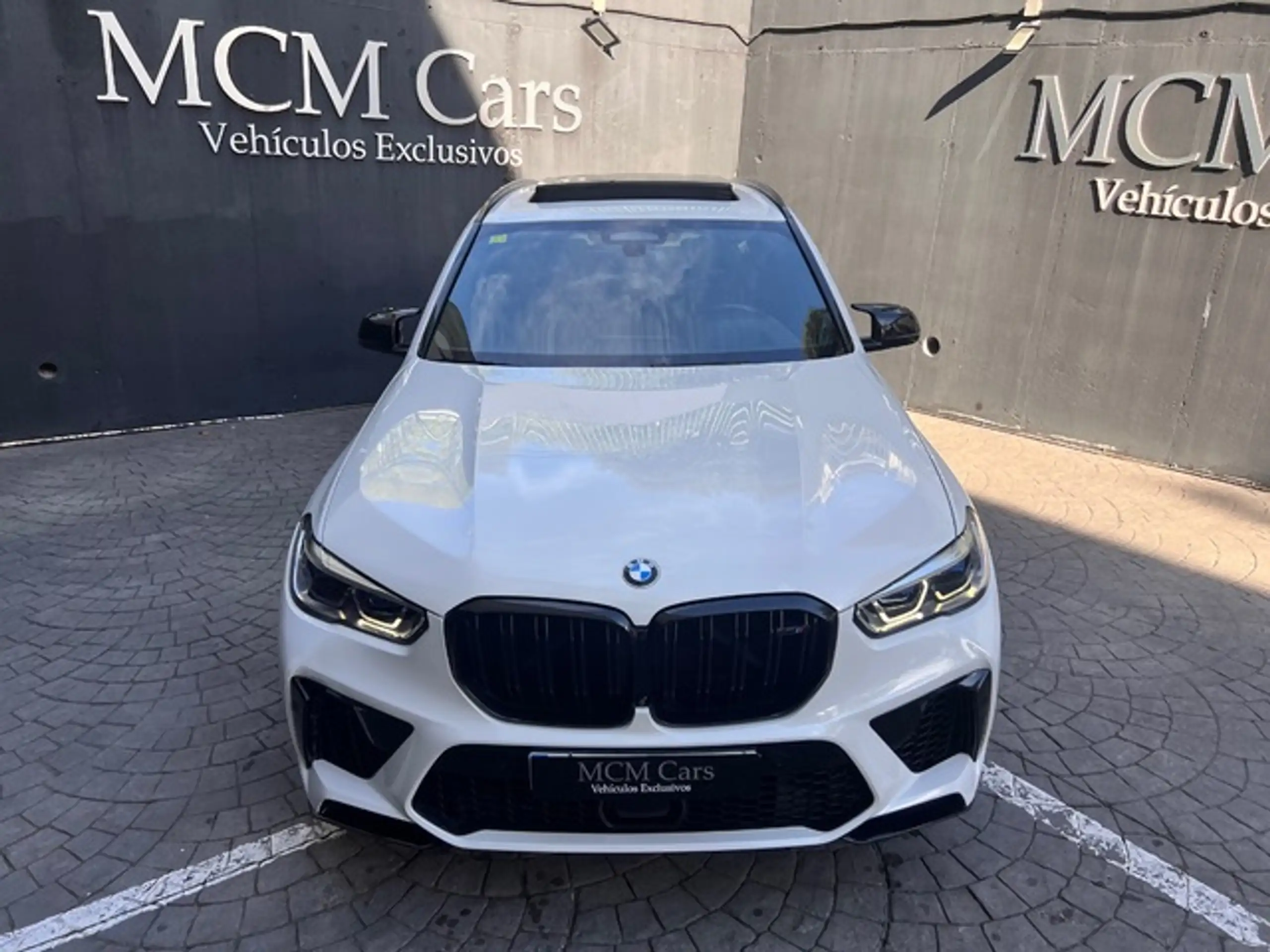 BMW - X5 M