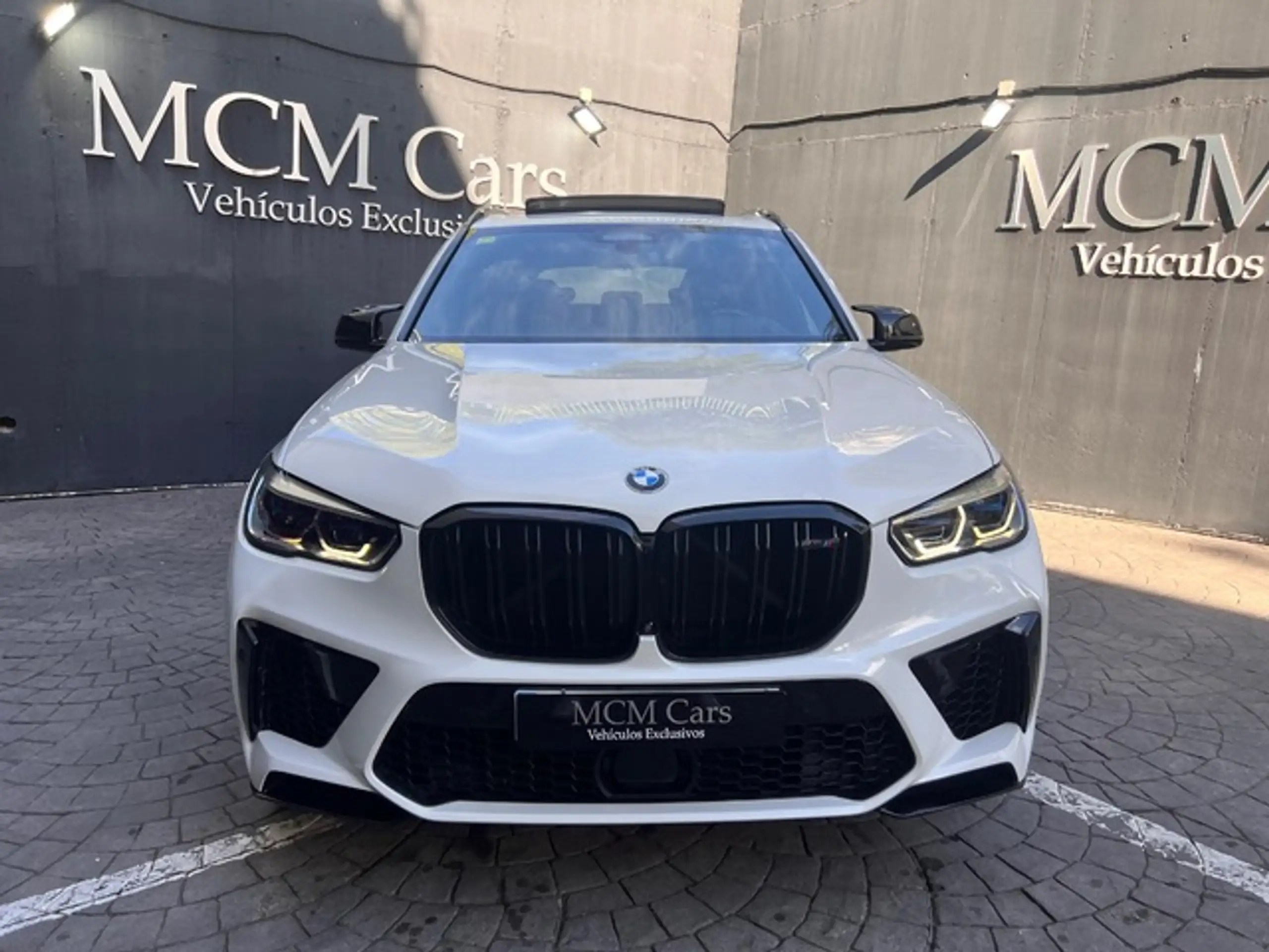 BMW - X5 M