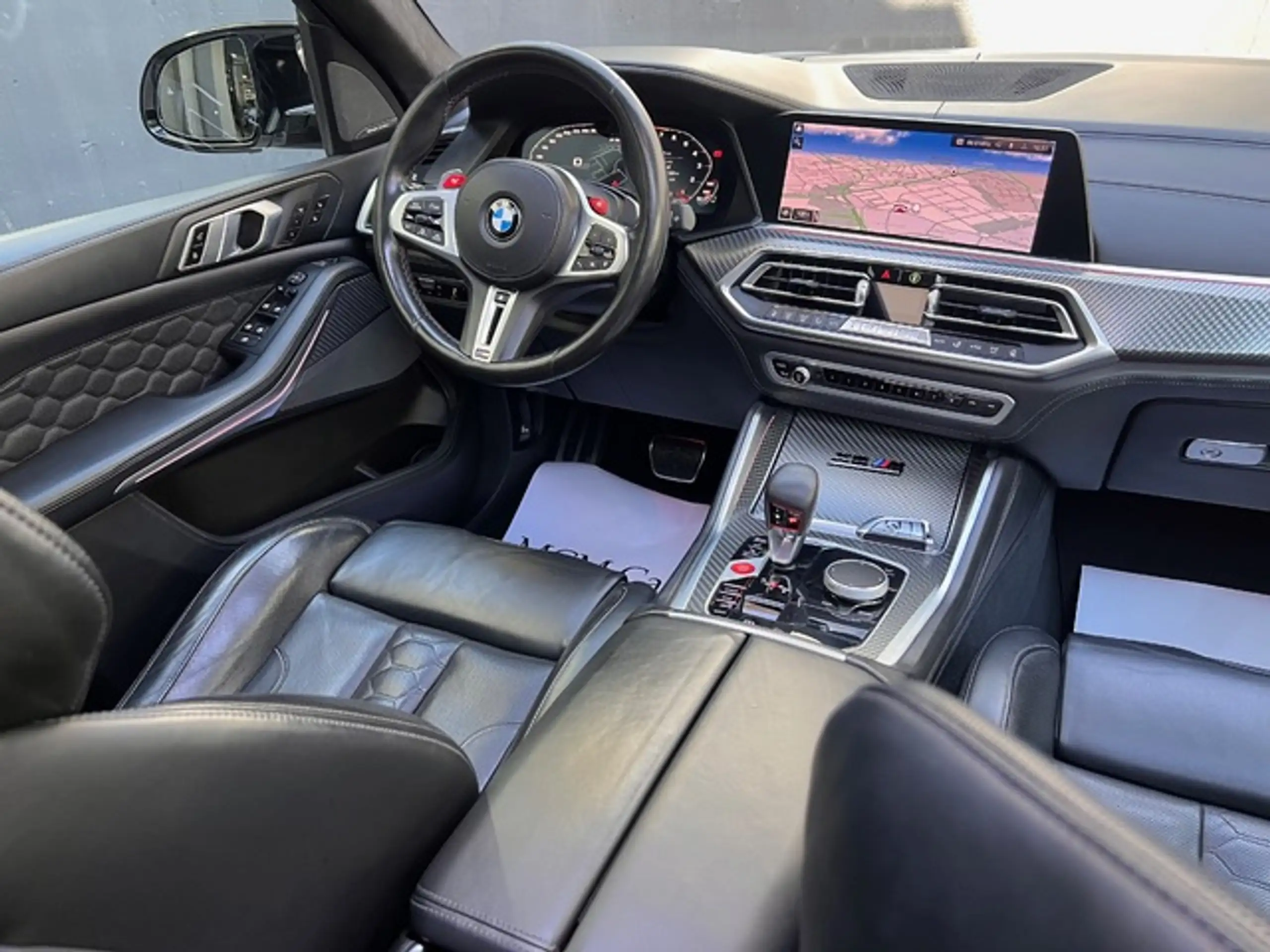 BMW - X5 M