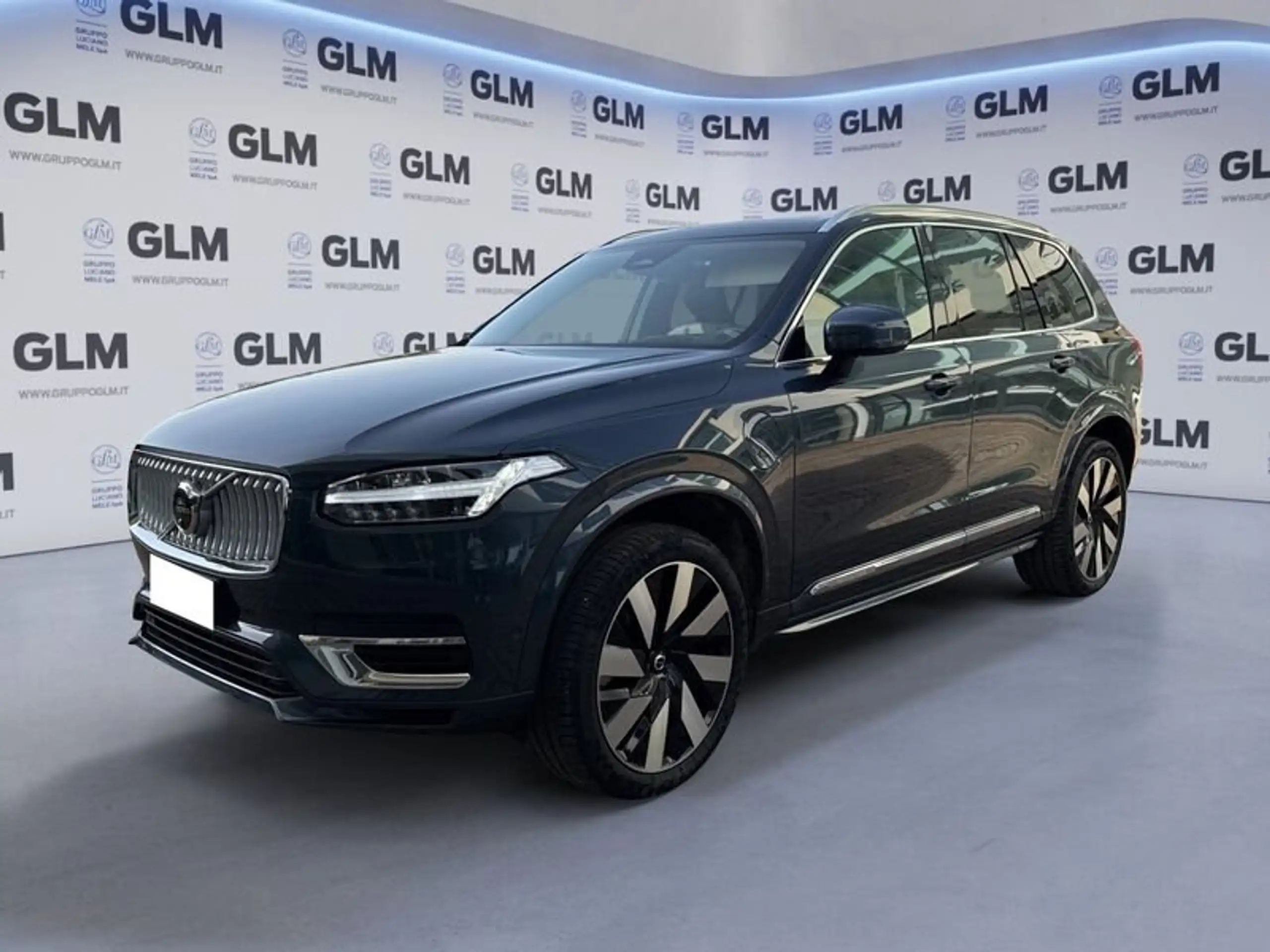 Volvo - XC90