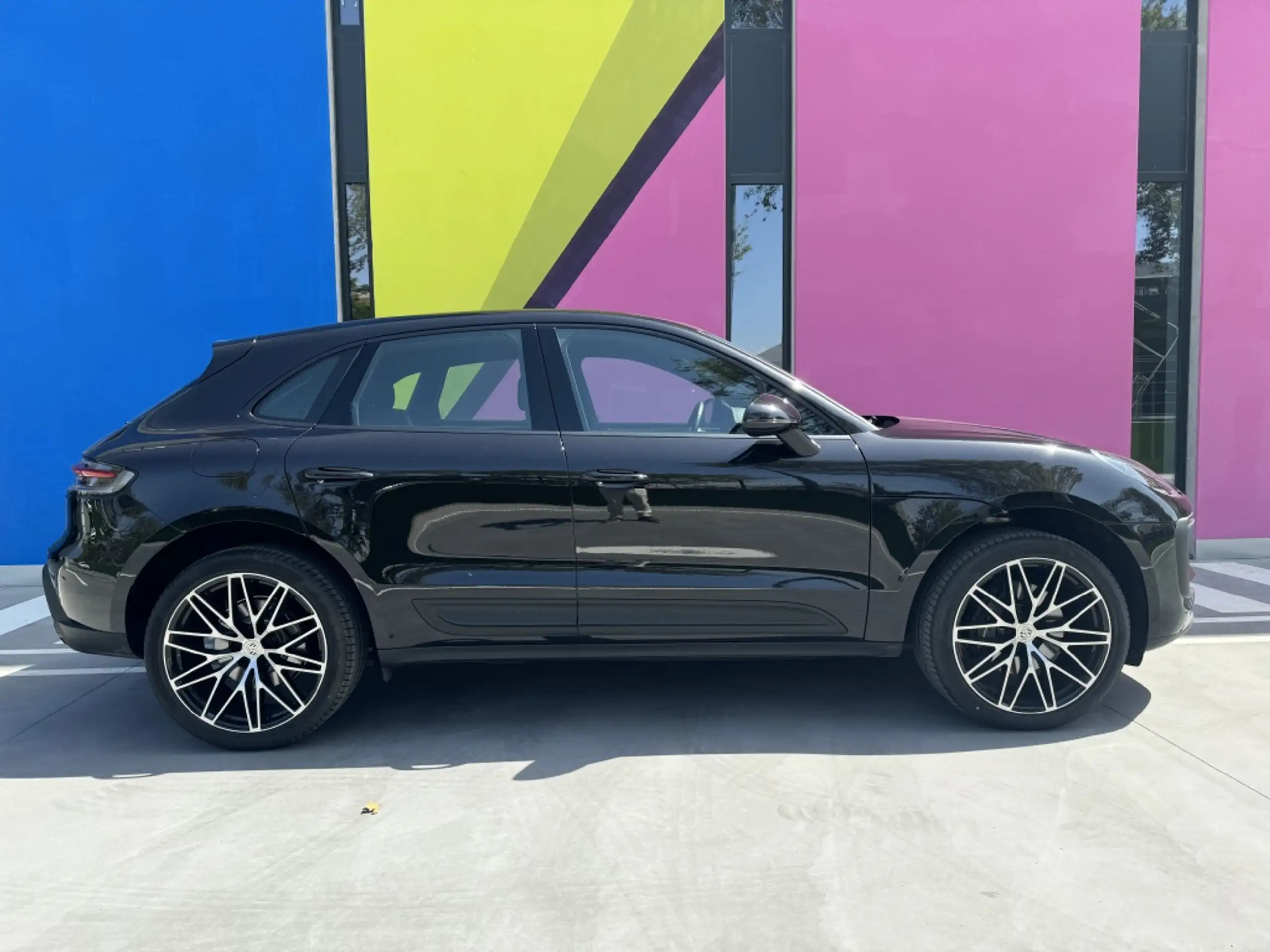 Porsche - Macan